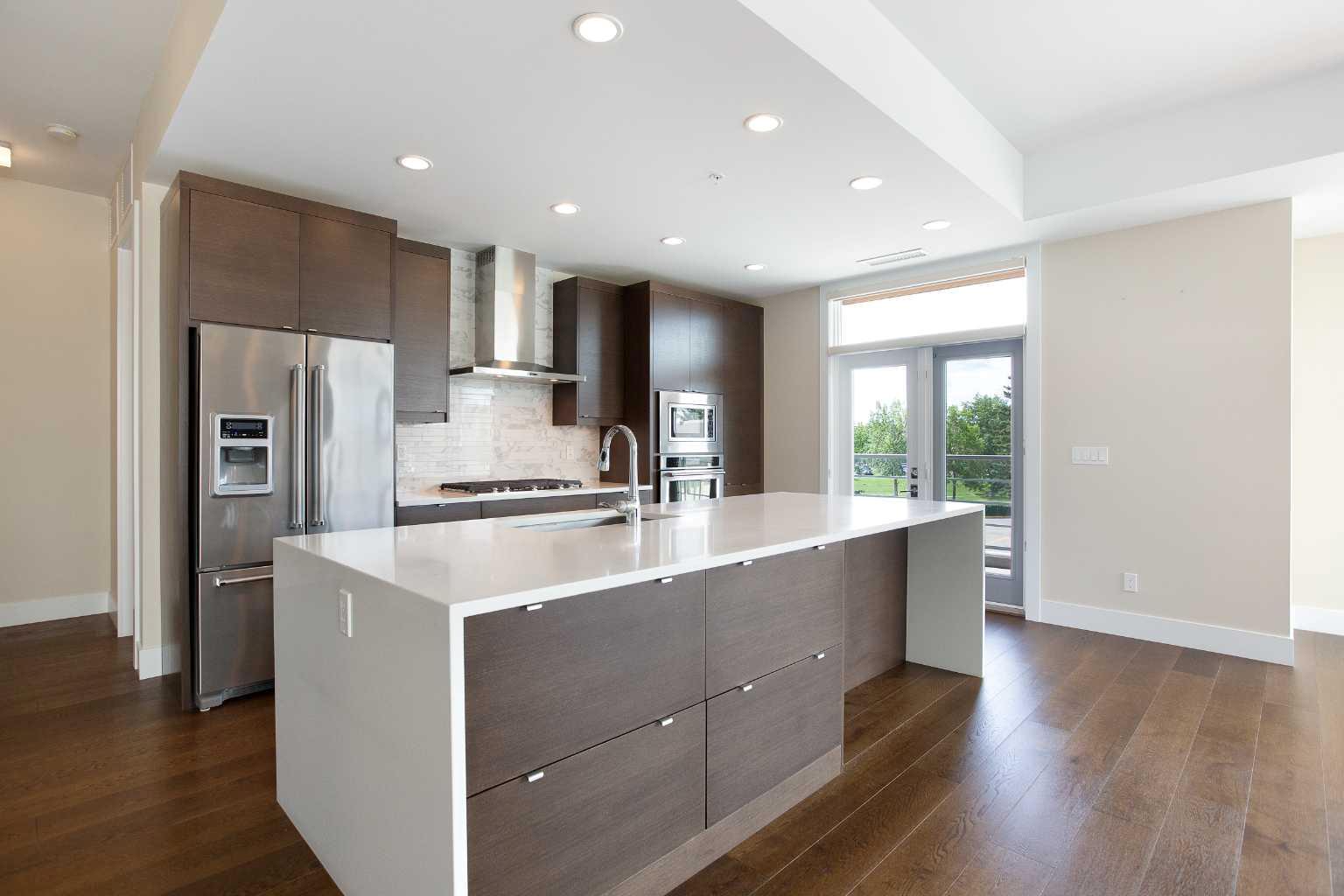 202 23 Burma Star Road SW Calgary - E0804 3