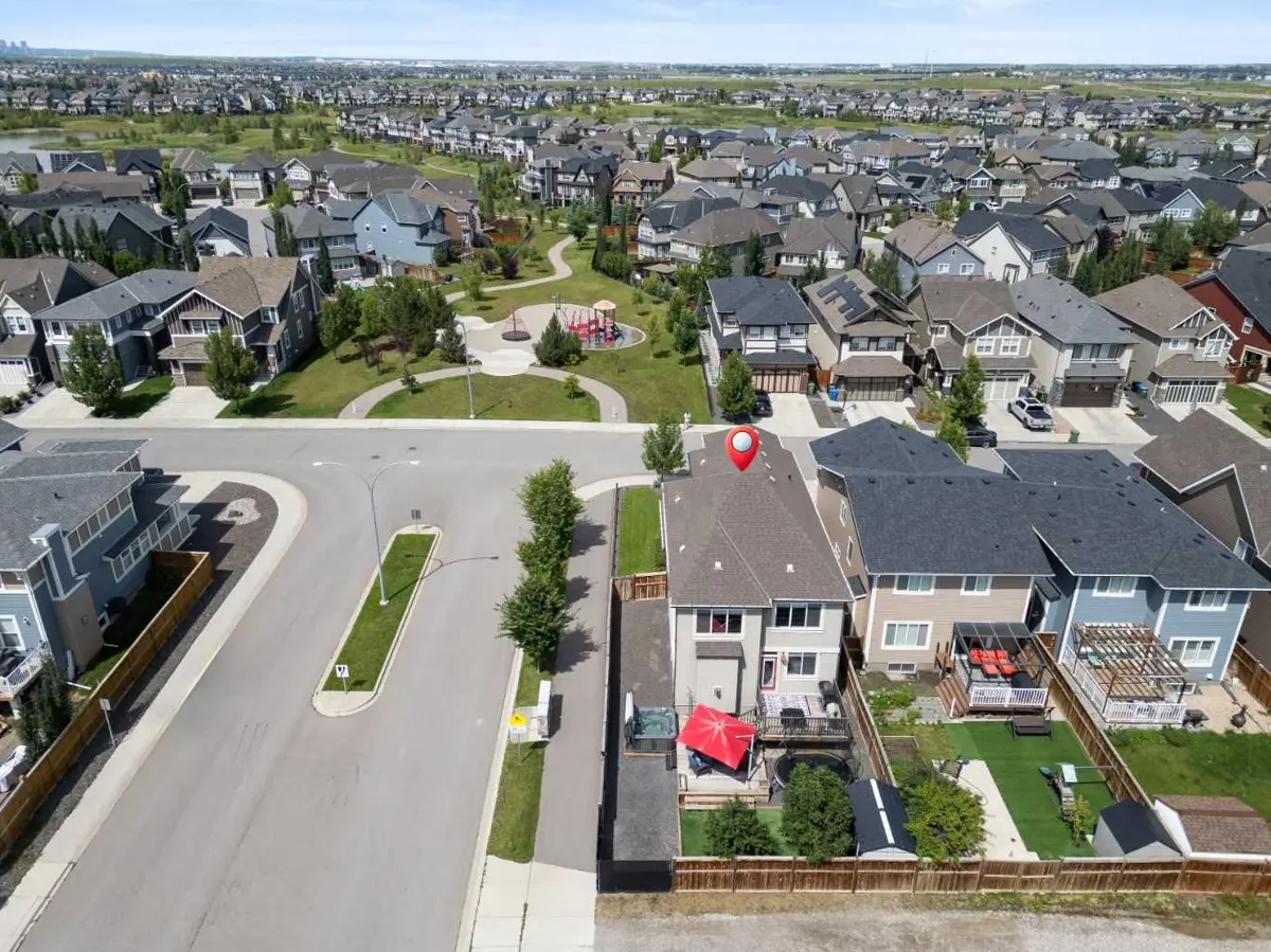 103 Masters Rise SE, Calgary, Alberta Sold History | HouseSigma