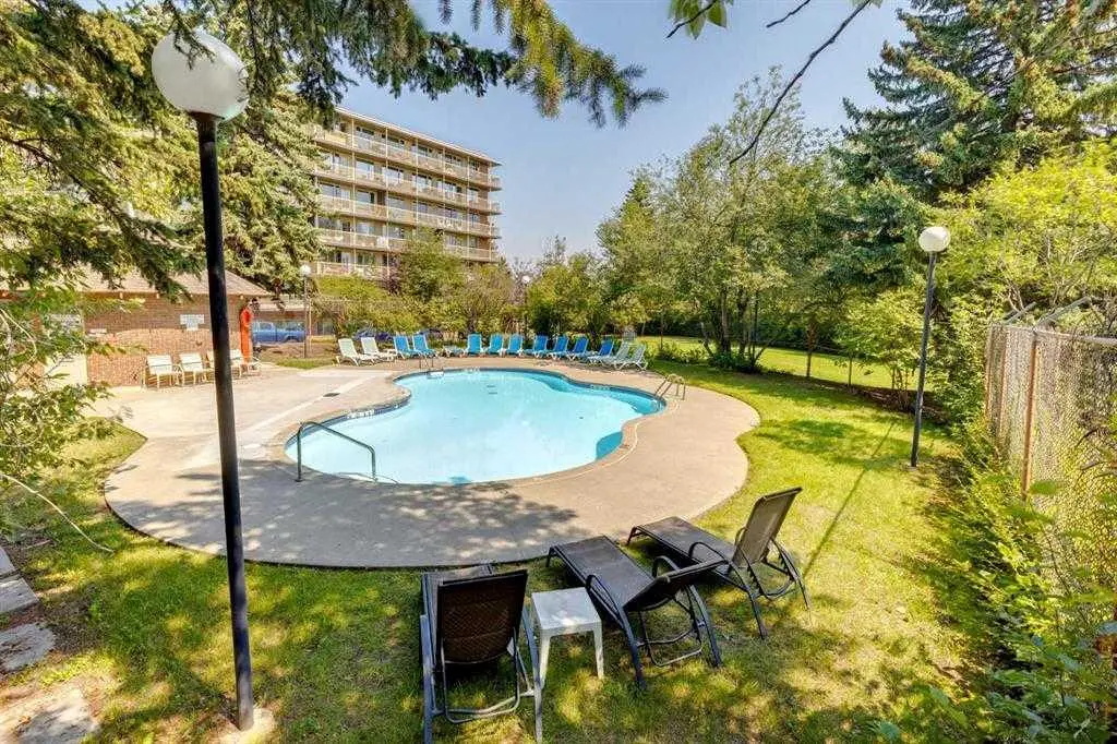 209 - 3339 Rideau Place SW, Calgary, Alberta Sold History | HouseSigma