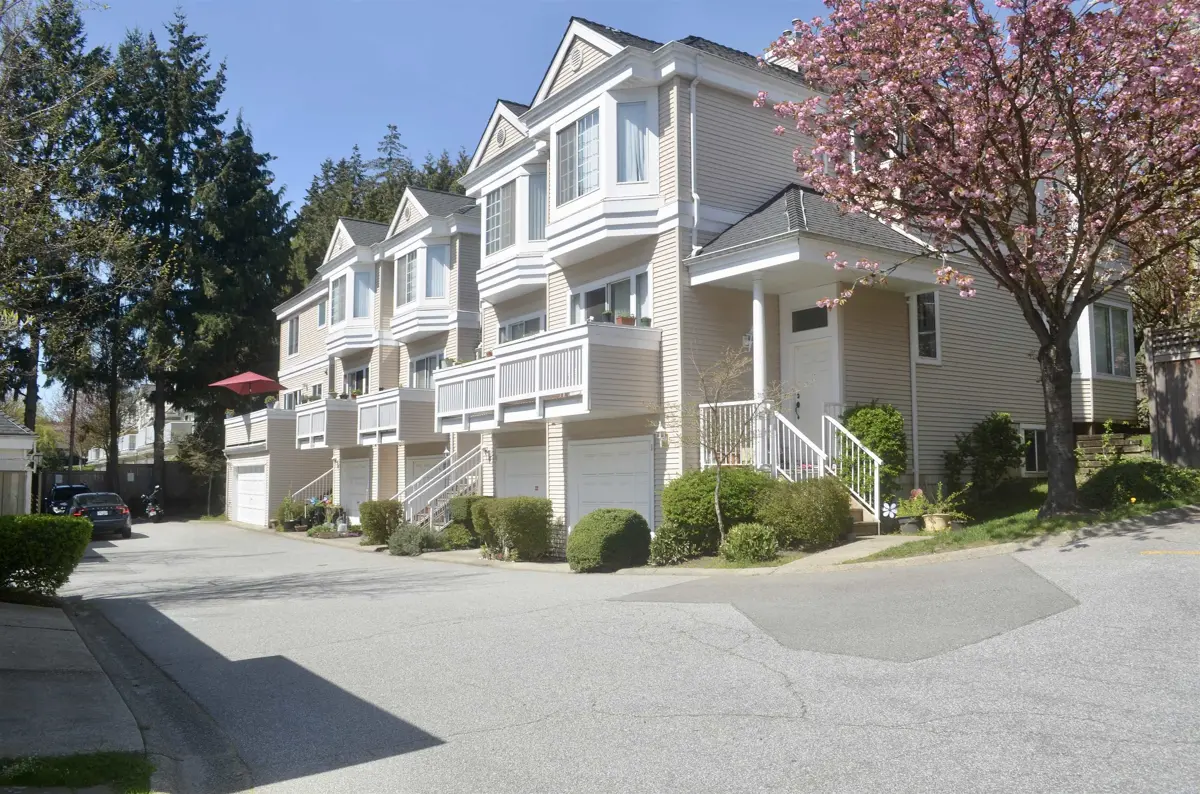 5 - 6700 RUMBLE STREET, Burnaby, British Columbia Sold History | HouseSigma