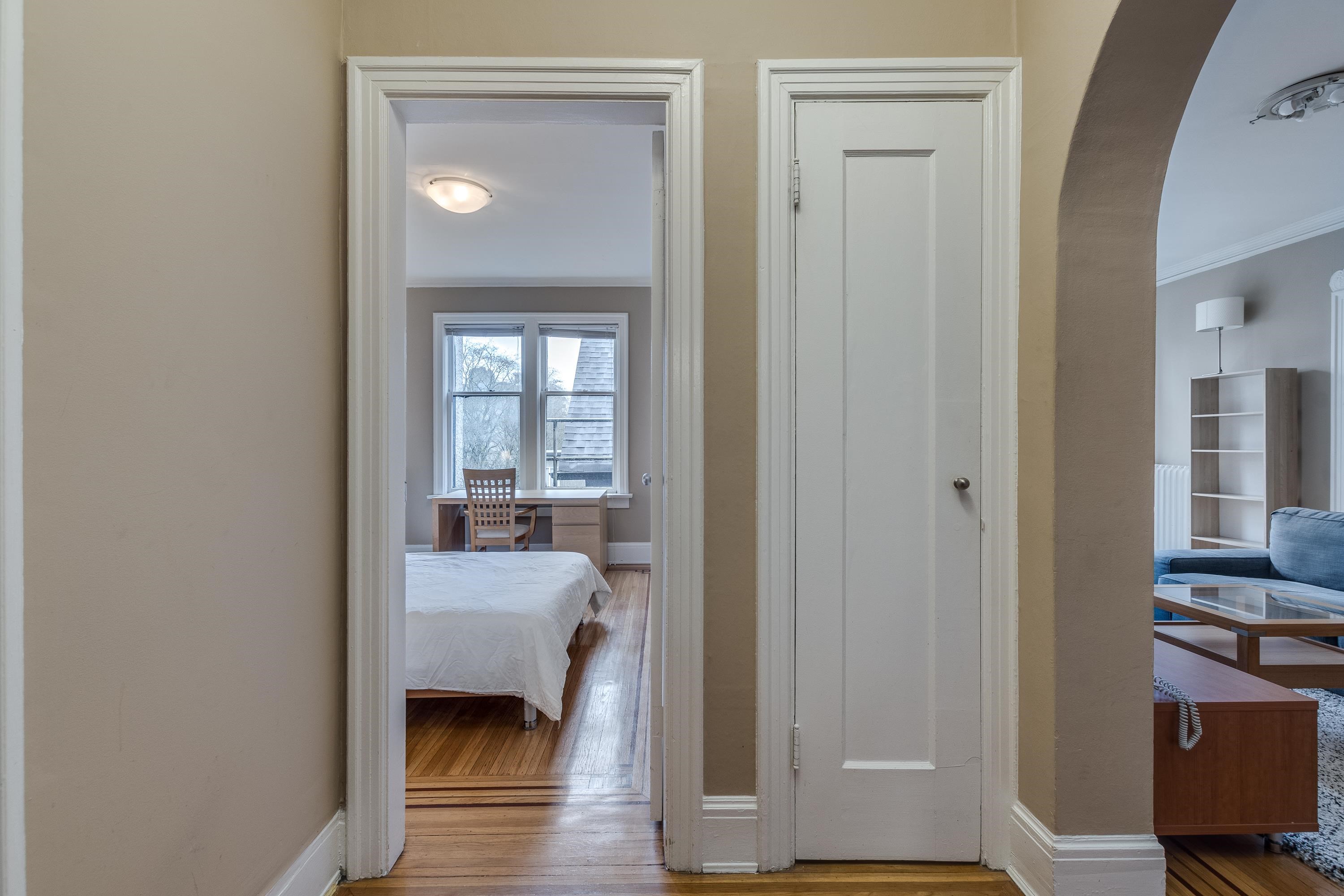 Unit 11 - 935 Jervis Street, Vancouver 3