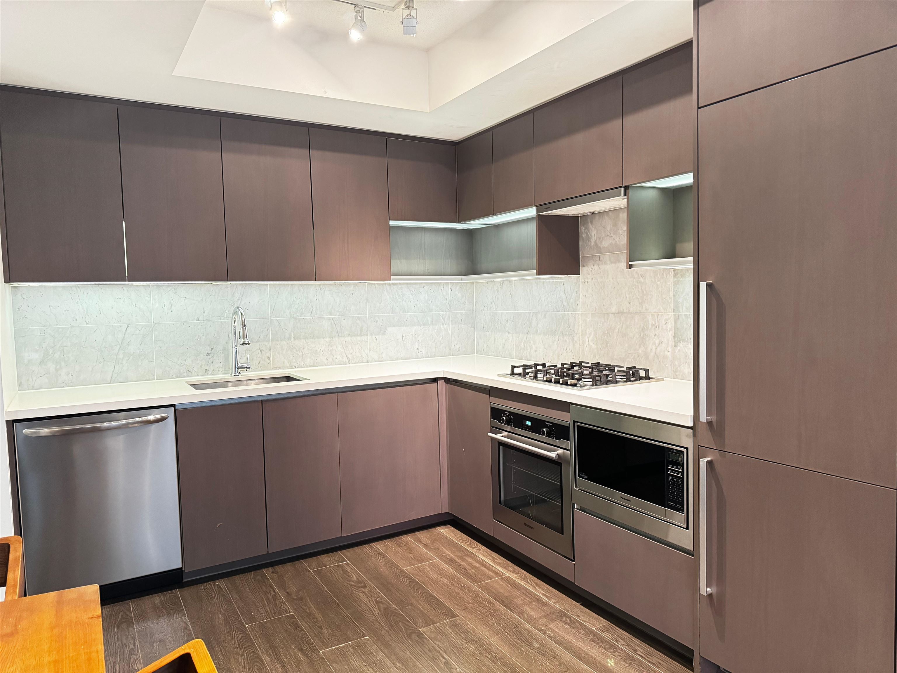Unit 755 - 38 Smithe Street, Vancouver 5