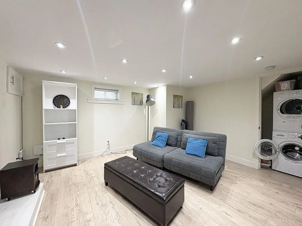 Sigma Basement Basement - 13220 16 Avenue, White Rock, British Columbia V4A1P3 Listing ...