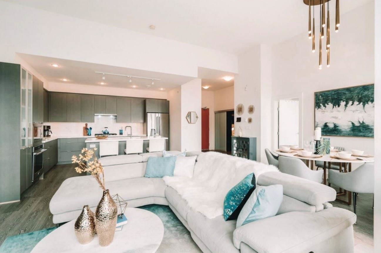 Unit 504 - 3602 Aldercrest Drive, North Vancouver 2