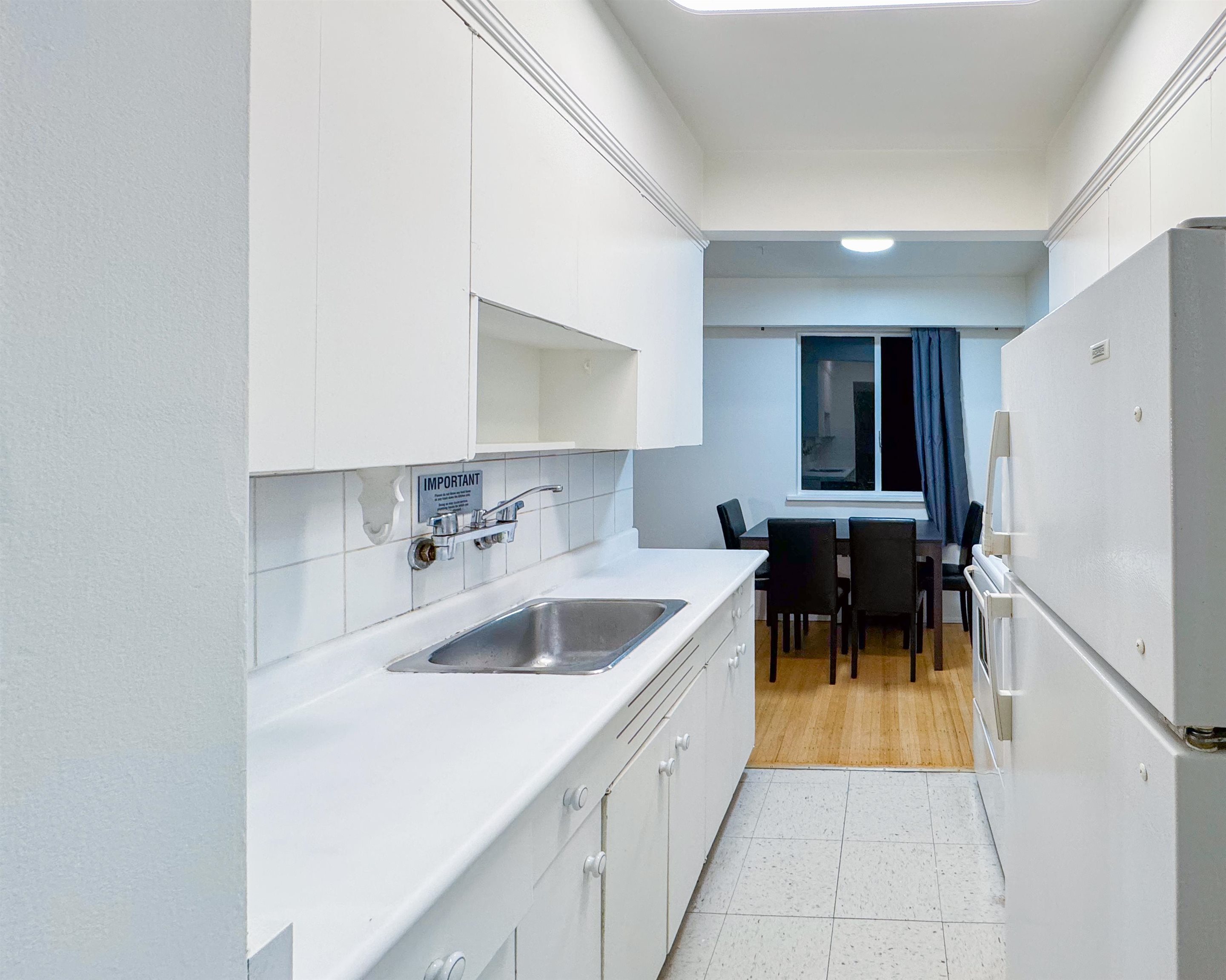 Unit 102 - 1925 Nelson Street, Vancouver 4