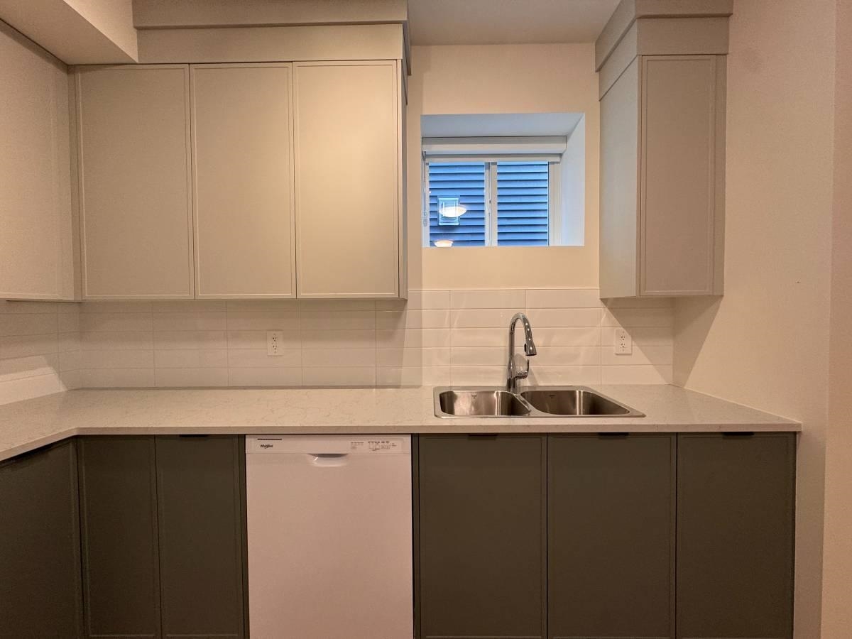 Unit Suite - 11058 Lockwood St, Maple Ridge 4