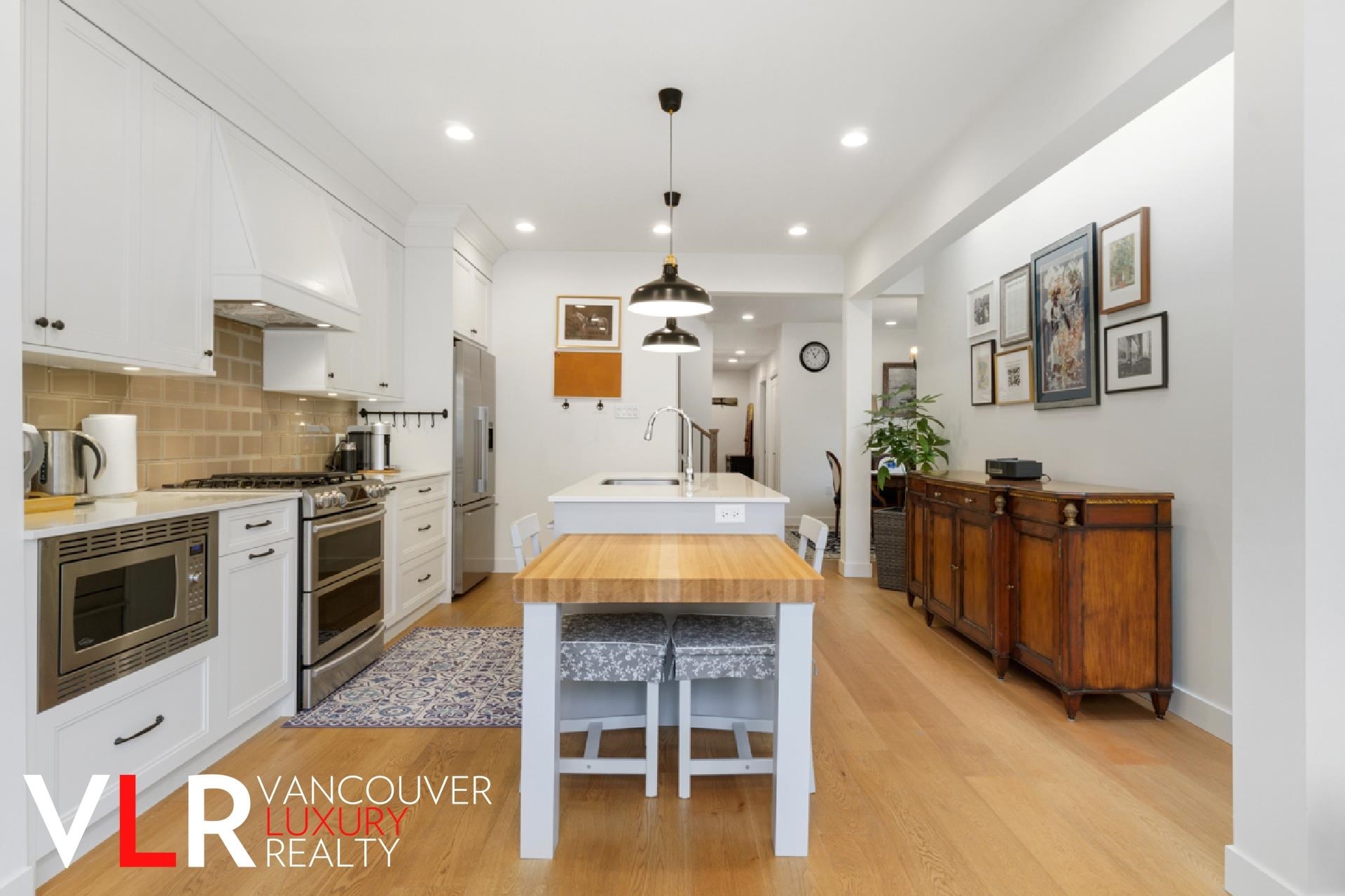Unit 103 - 2535 York Avenue, Vancouver 4