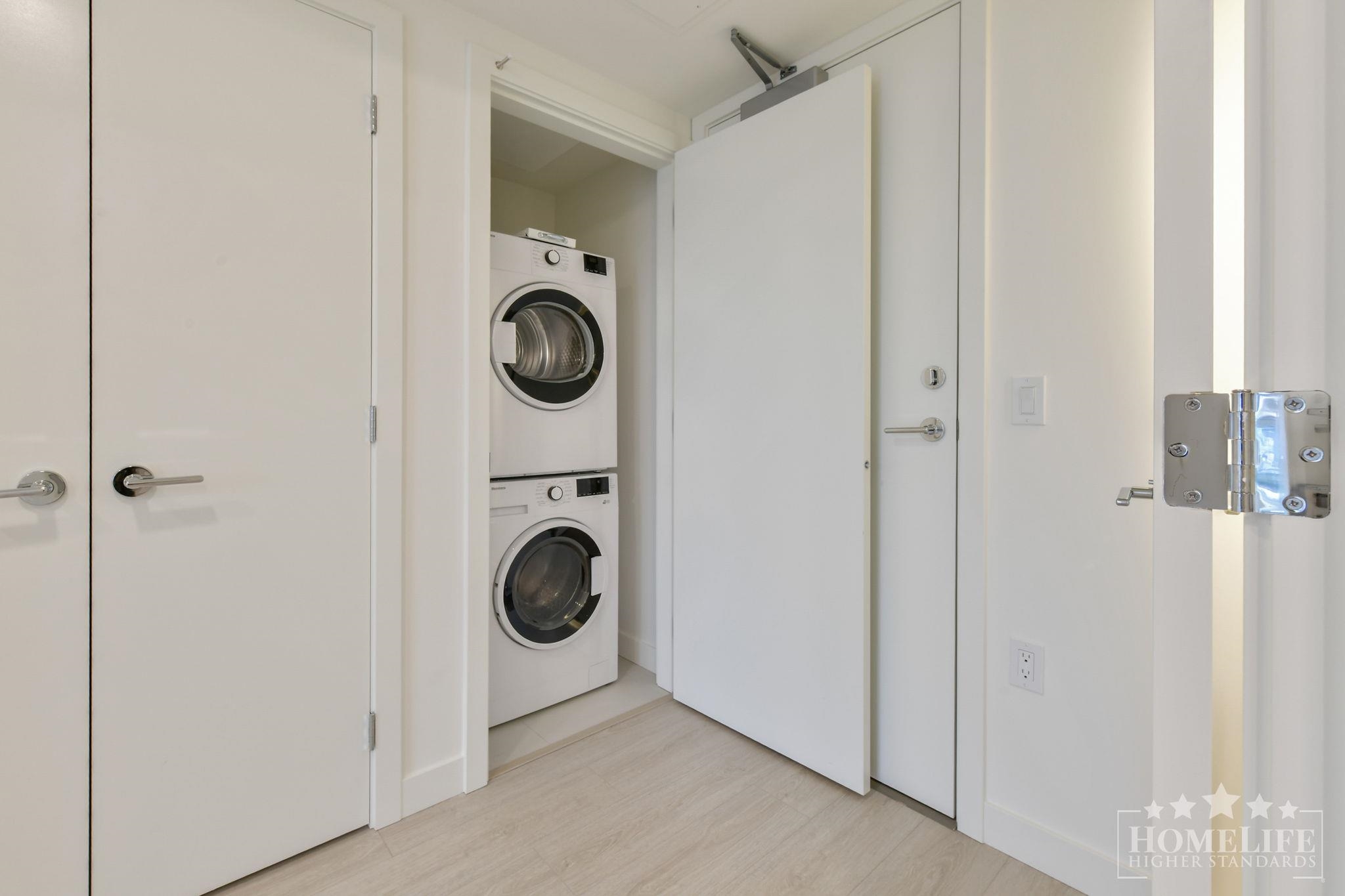 Unit 1004 - 13675 107a Avenue, Surrey 4
