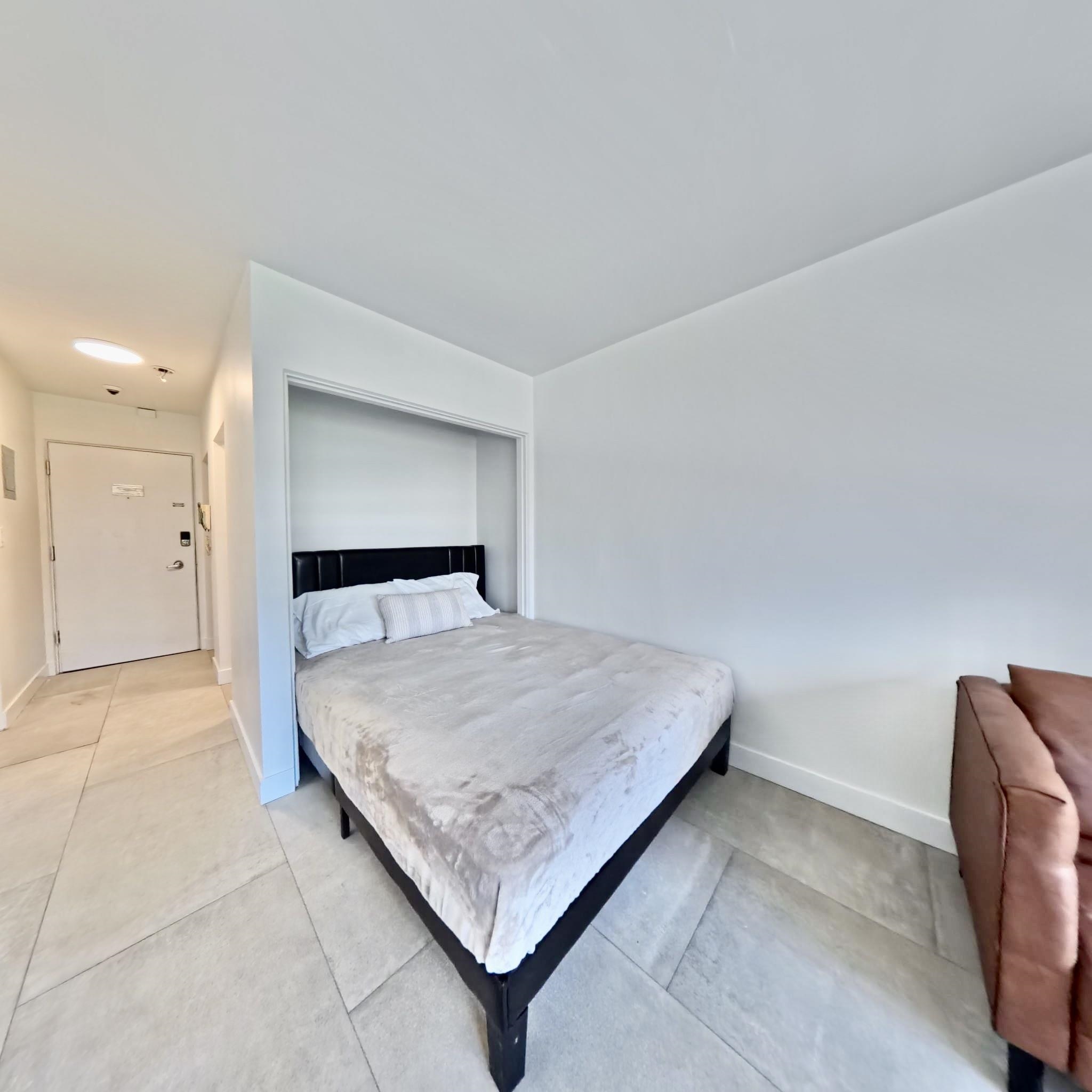 Unit 201 - 1540 Haro Street, Vancouver 5