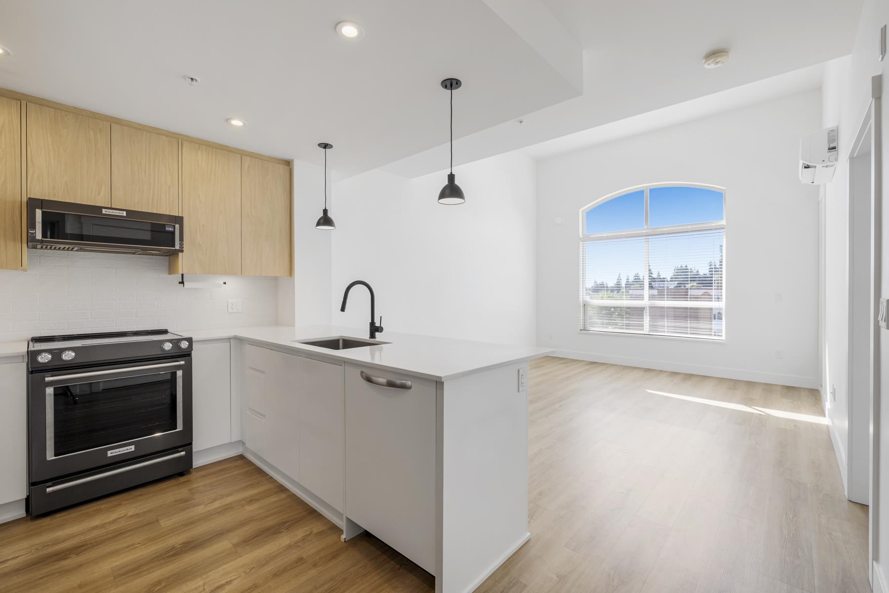 Unit 1613 - 2180 Kelly Avenue, Port Coquitlam 3