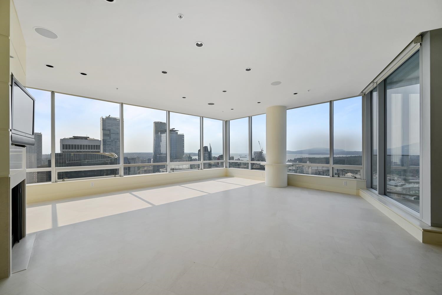 Unit 4X03 - 1077 Cordova Street W, Vancouver 3