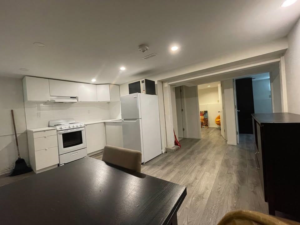 4631 14th Avenue W, Vancouver 3