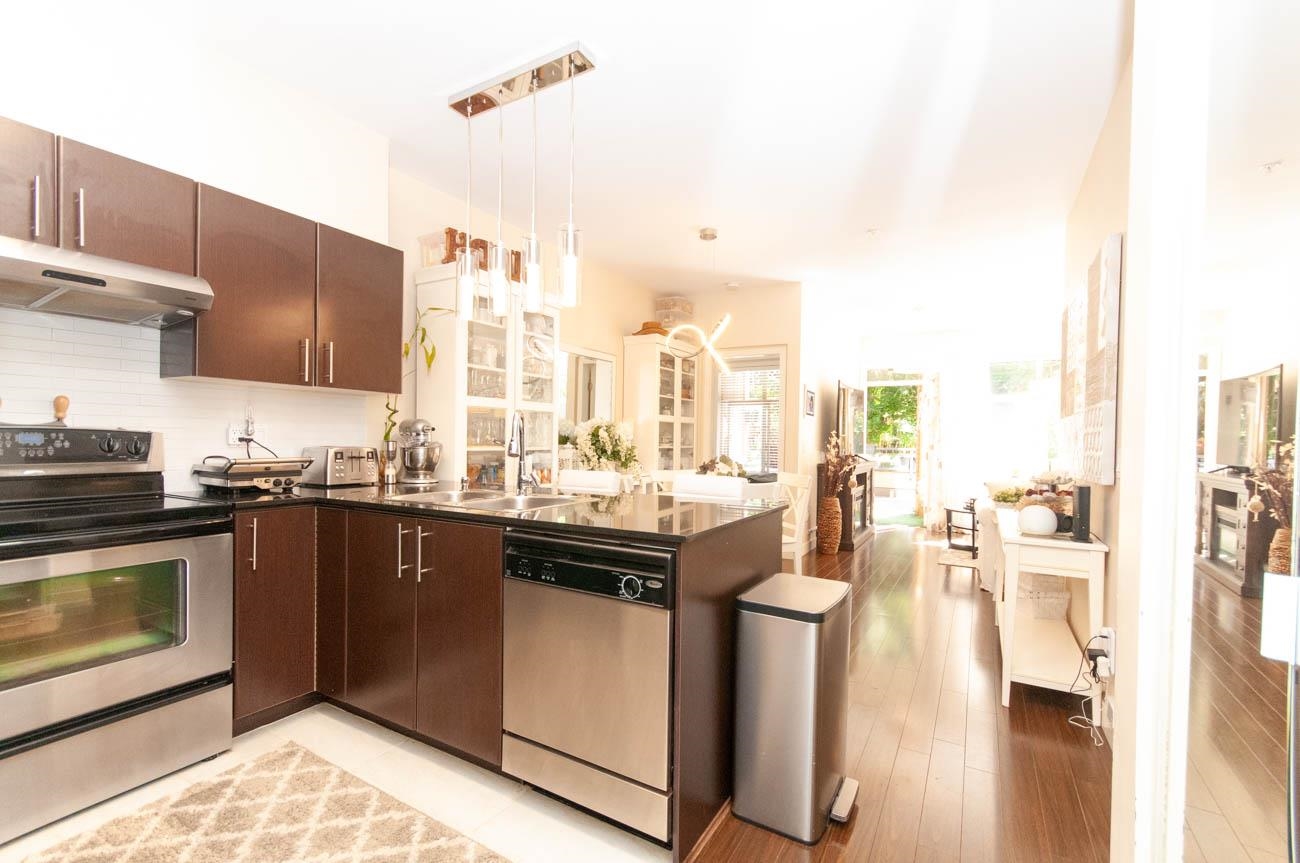 Unit 102 - 1633 Mackay, North Vancouver 5