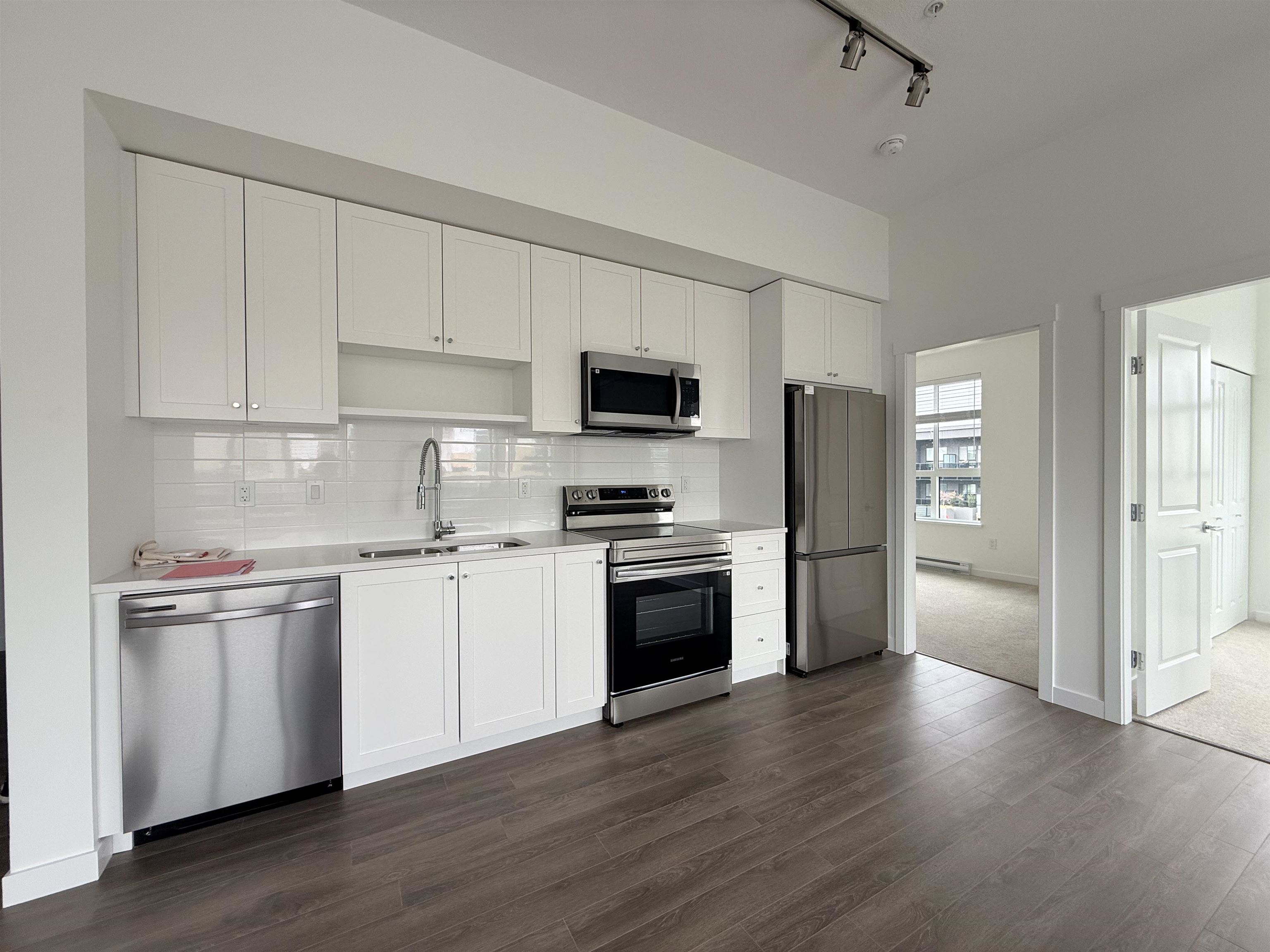 Unit 607 - 15733 85 Avenue, Surrey 3