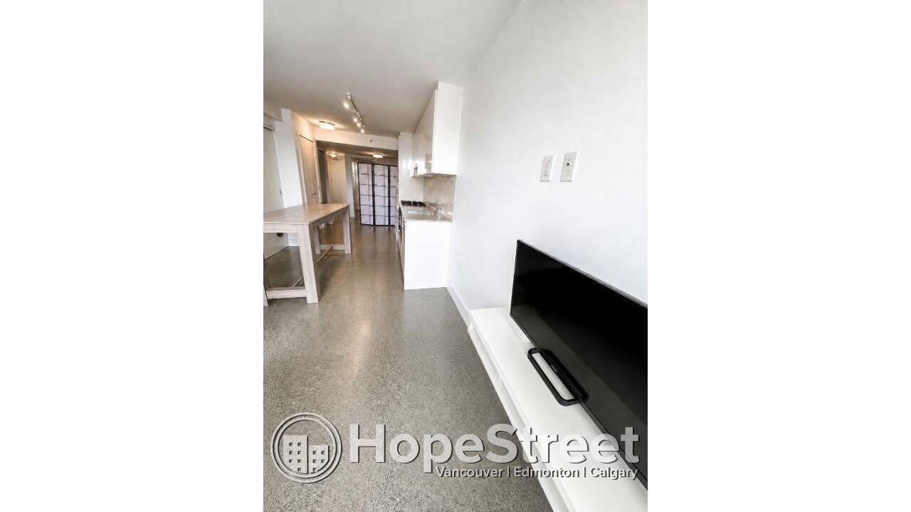 Unit 605 - 231 East Pender Street, Vancouver 4
