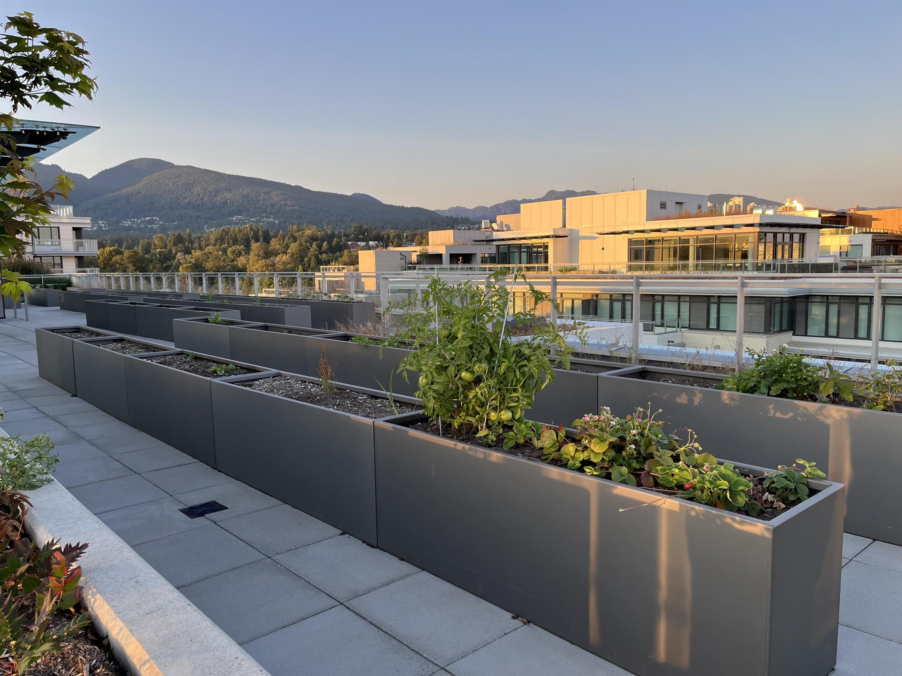 Unit 407 - 785 Harbour Way, North Vancouver 5