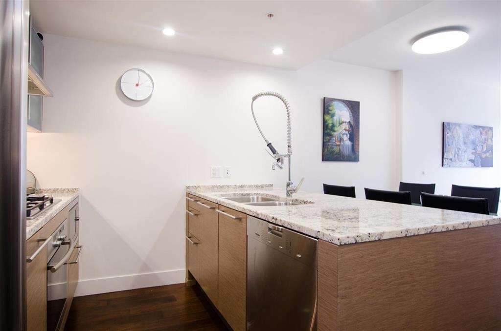 Unit 270X - 1111 Alberni Street, Vancouver 2