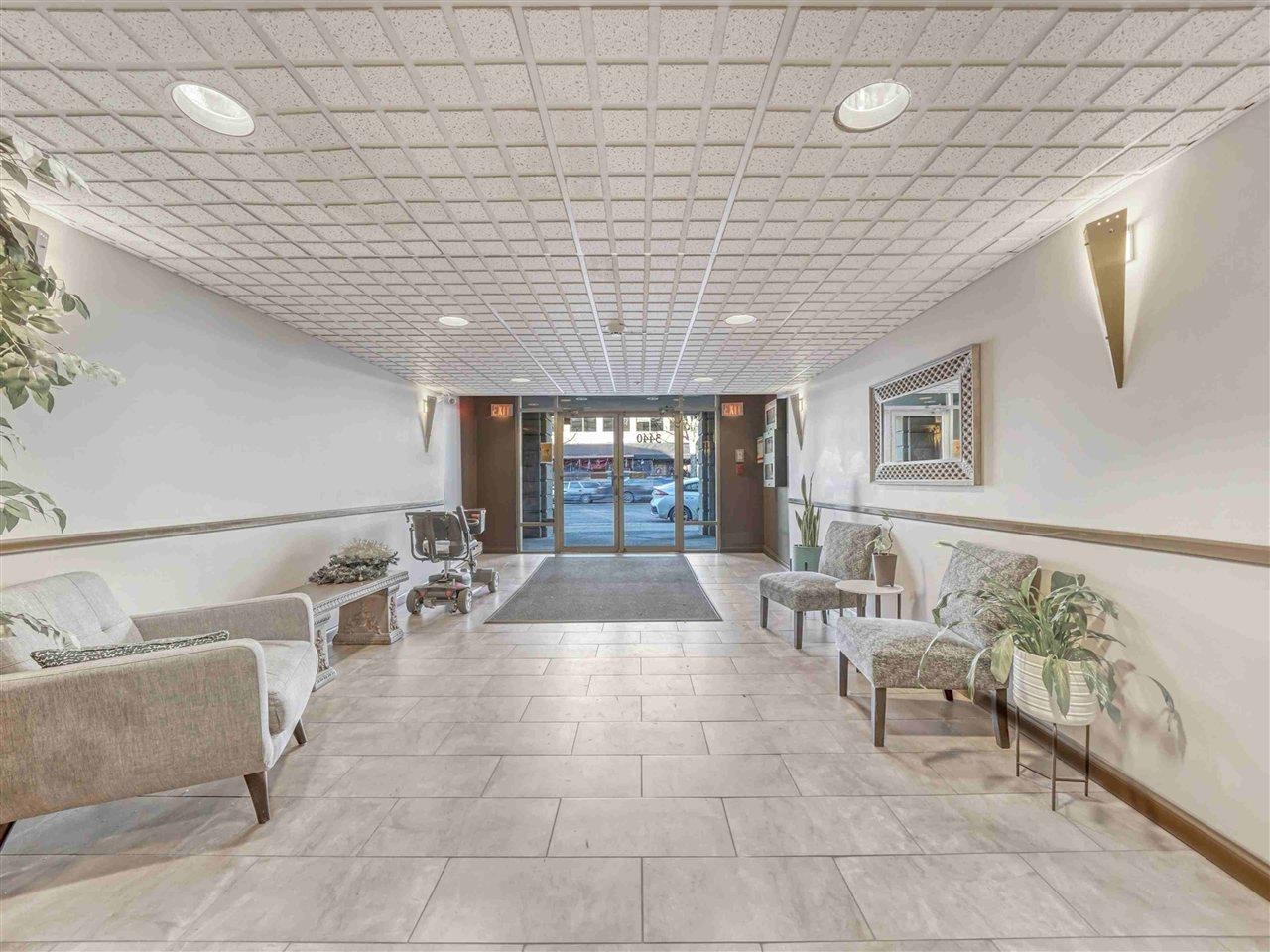 Unit 126 - 3440 Broadway W, Vancouver 3