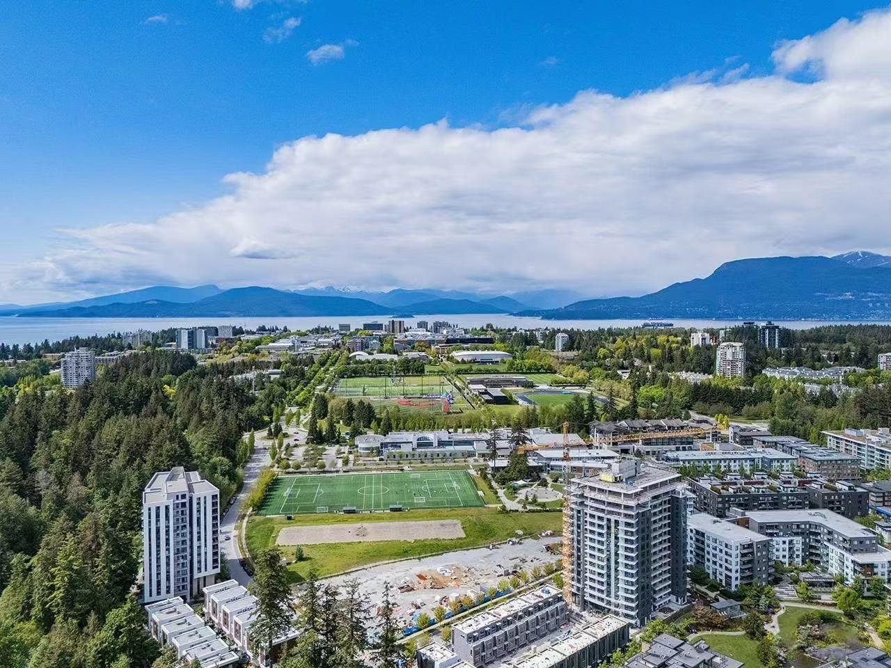 Unit 904 - 3533 Ross Drive, Vancouver 2