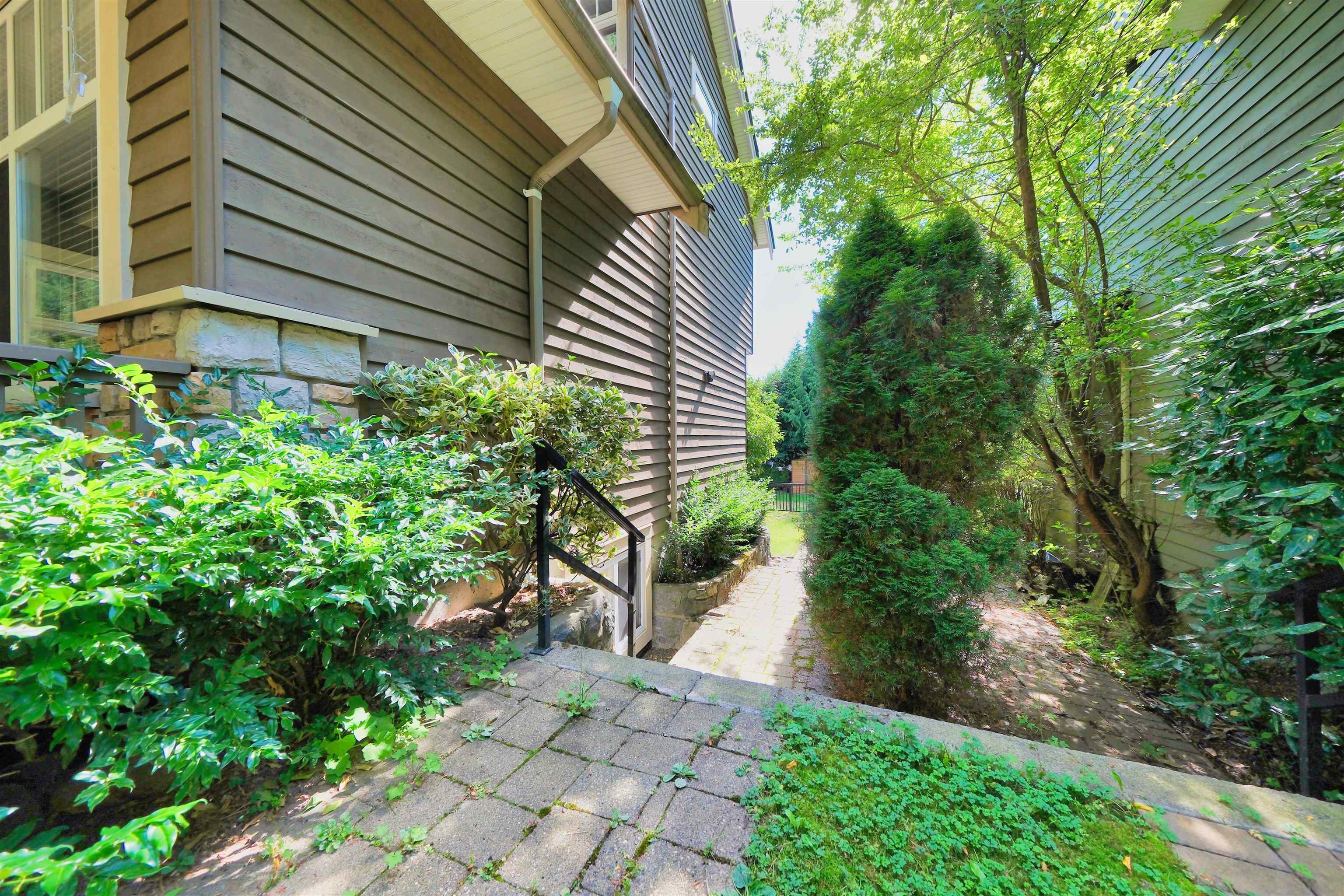 Unit BASEMENT - 1630 Lawson Avenue, West Vancouver 3