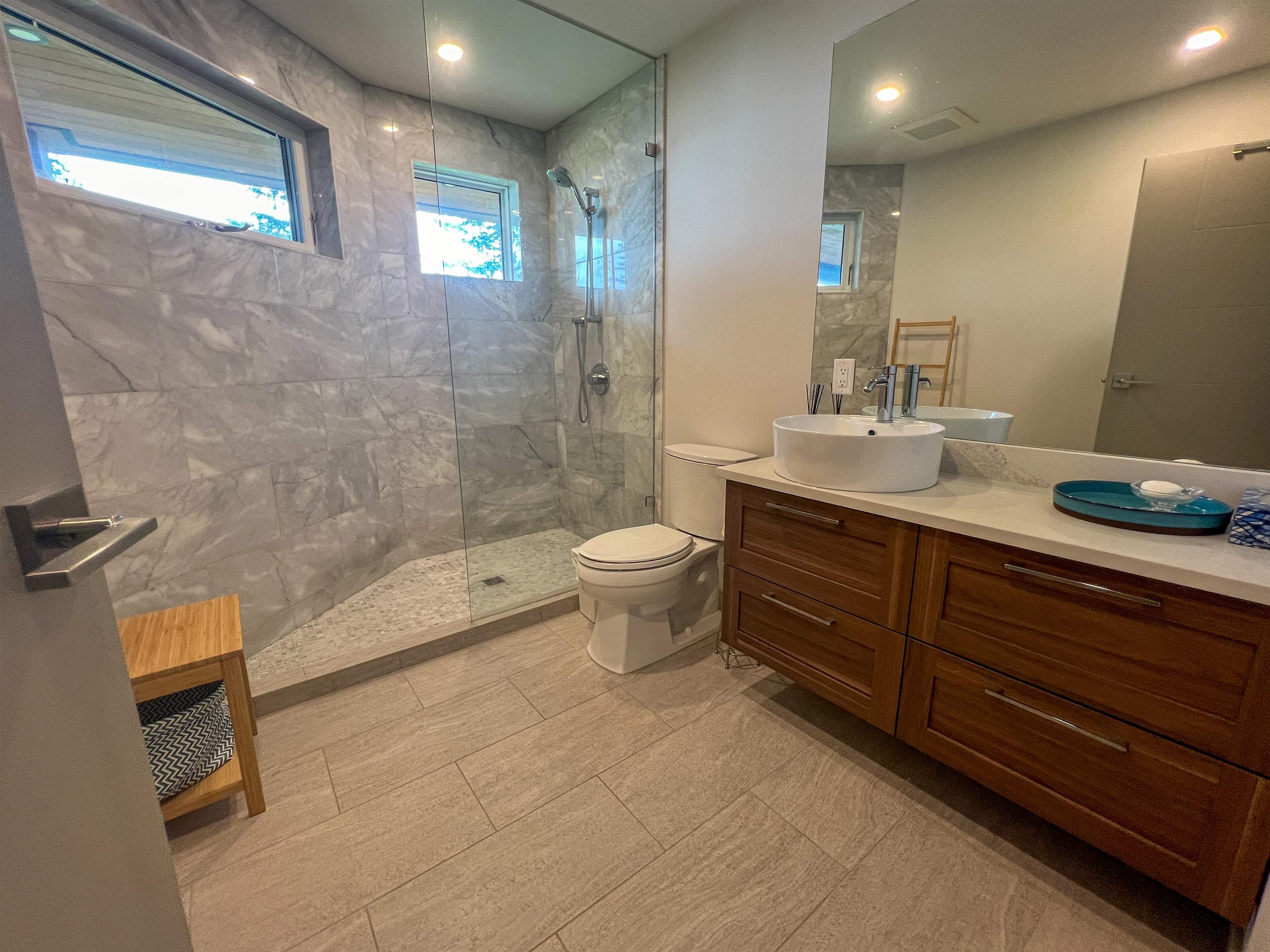 55xx Parthenon Place, West Vancouver 2
