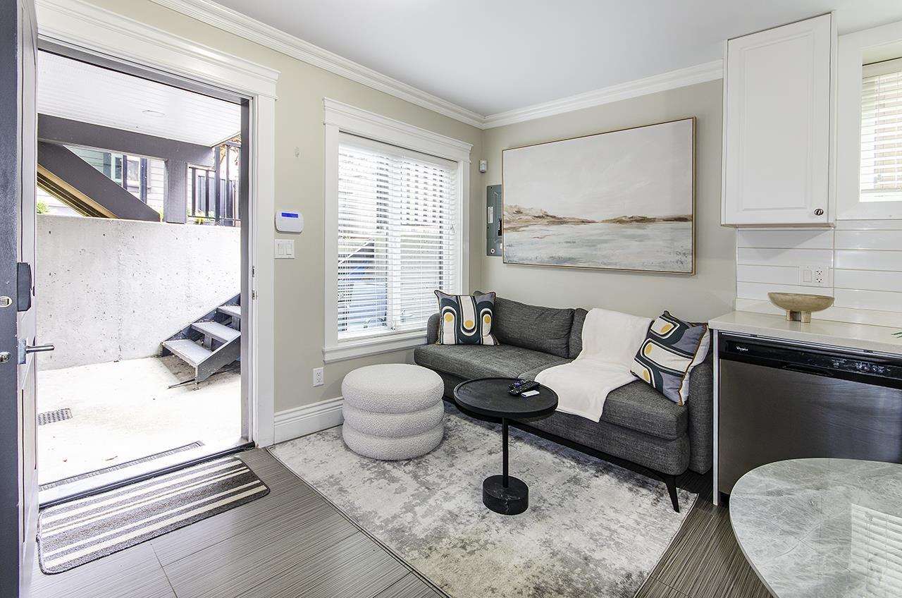 2129 46th Avenue E, Vancouver 4