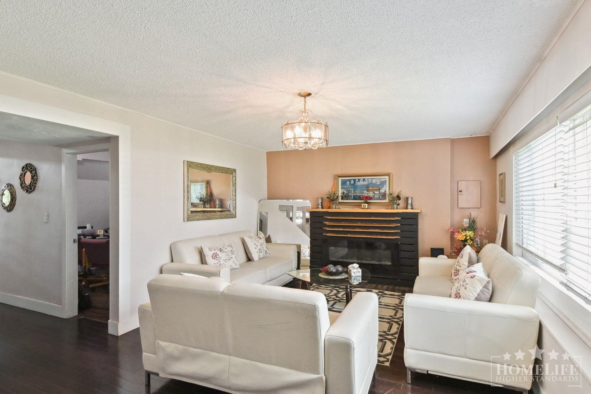 Unit House - 11860 75a Avenue, Delta 4