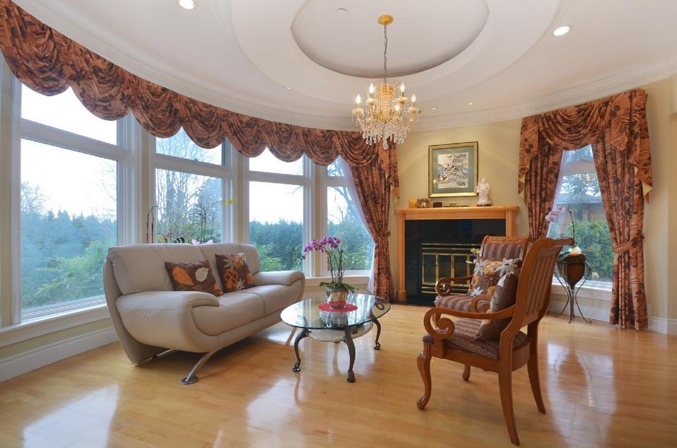 2208 34th Avenue W, Vancouver 4