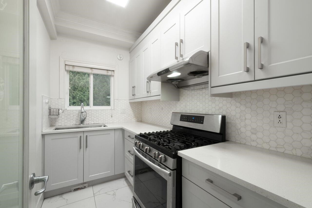 Unit UPPER - 14229 114 Avenue, Surrey 5