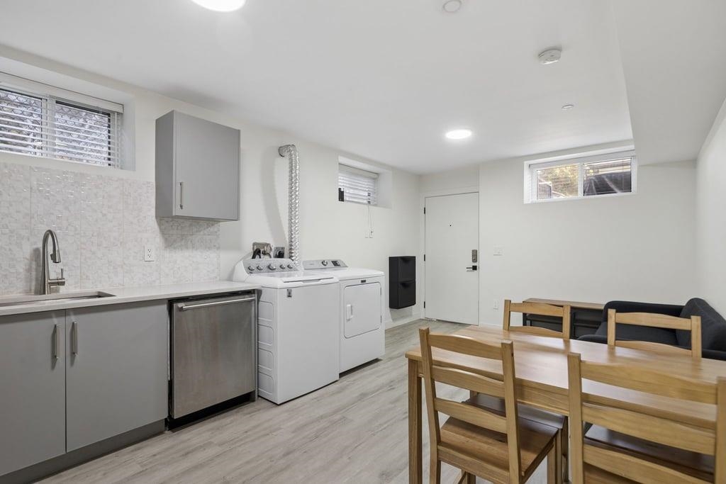 Unit 2 - 6262 Battison Street, Vancouver 3