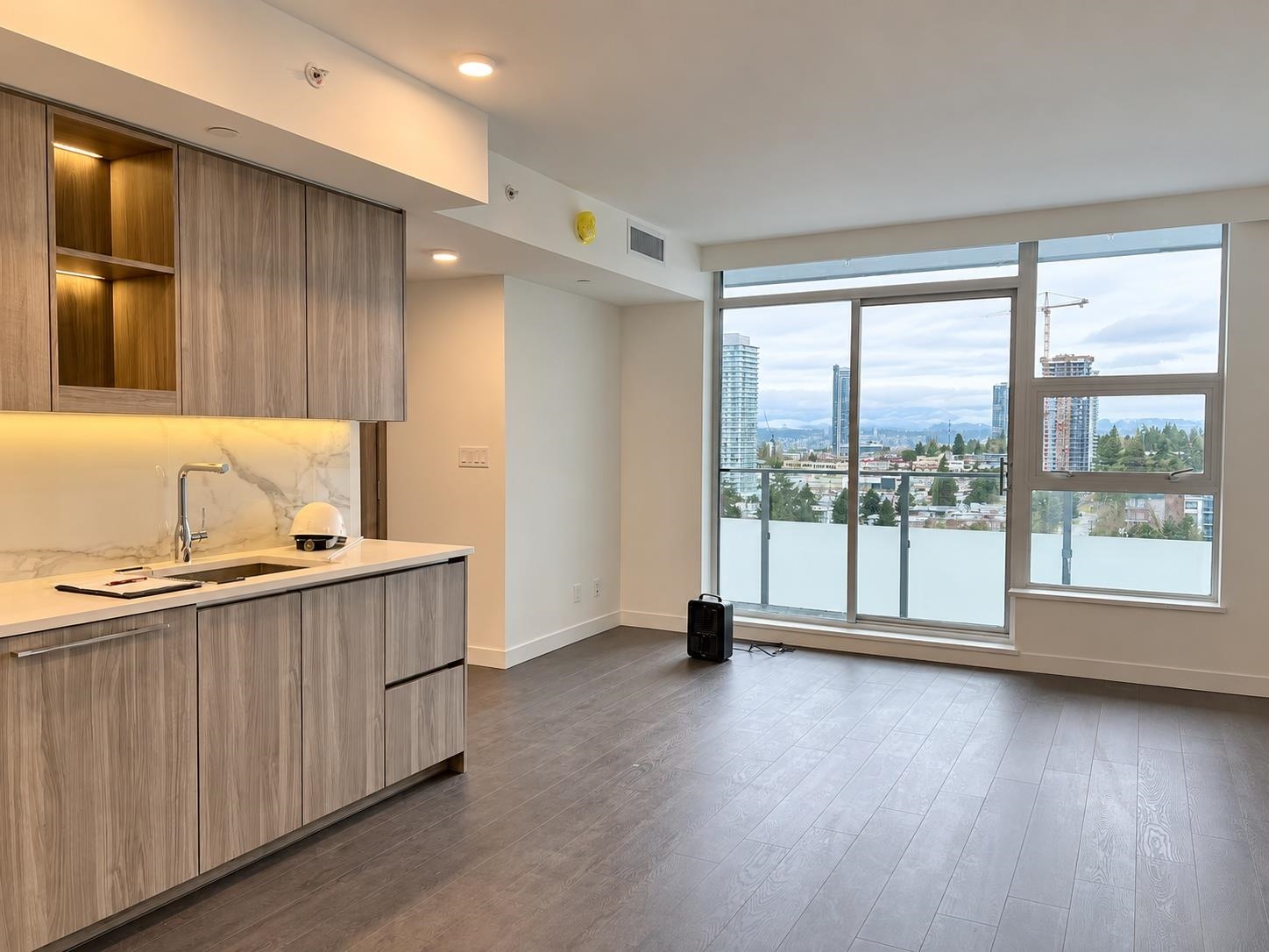 Unit 14xx - 13768 100 Avenue, Surrey 3