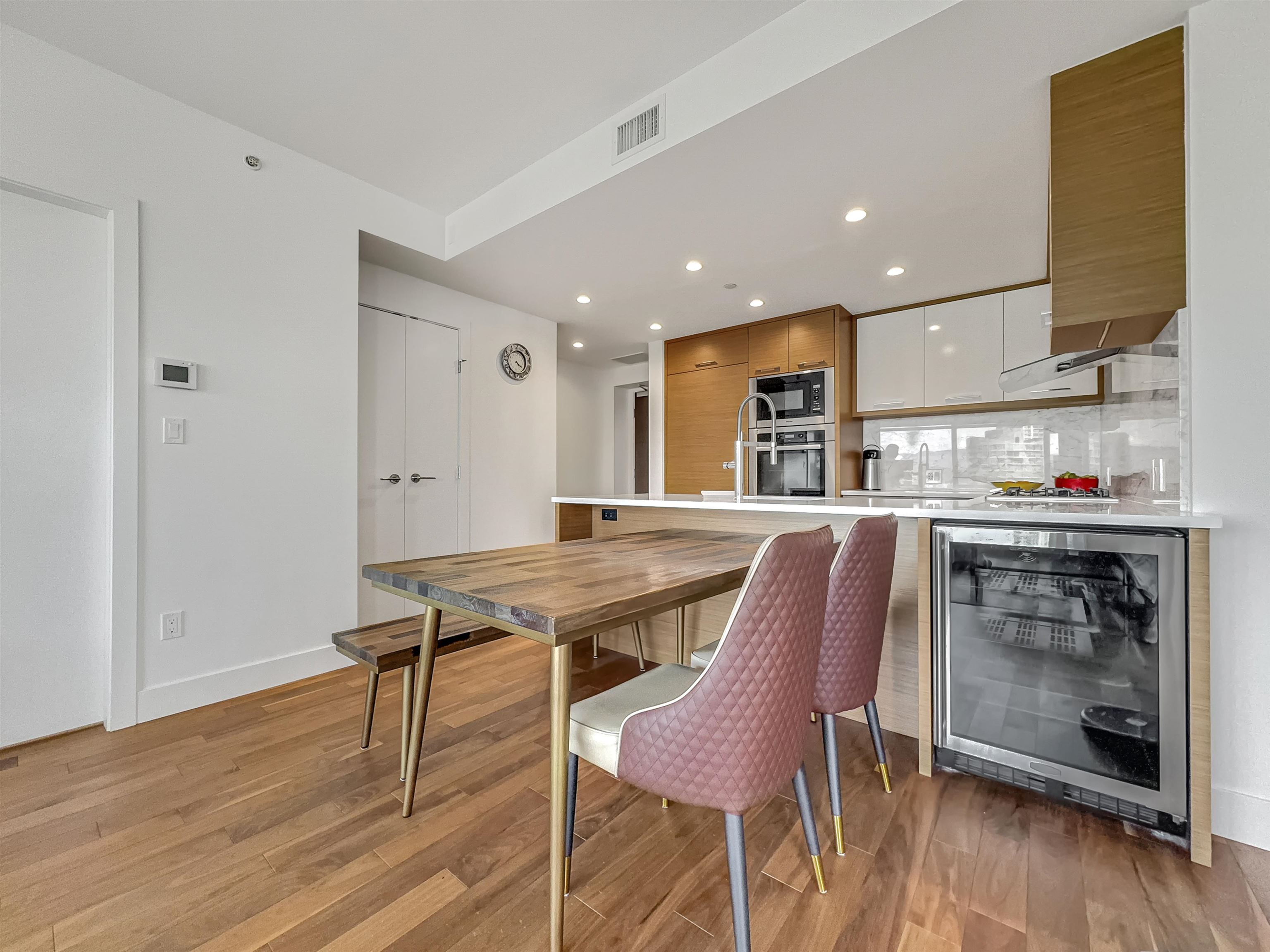 Unit 17xx - 4360 Beresford Street, Burnaby 4