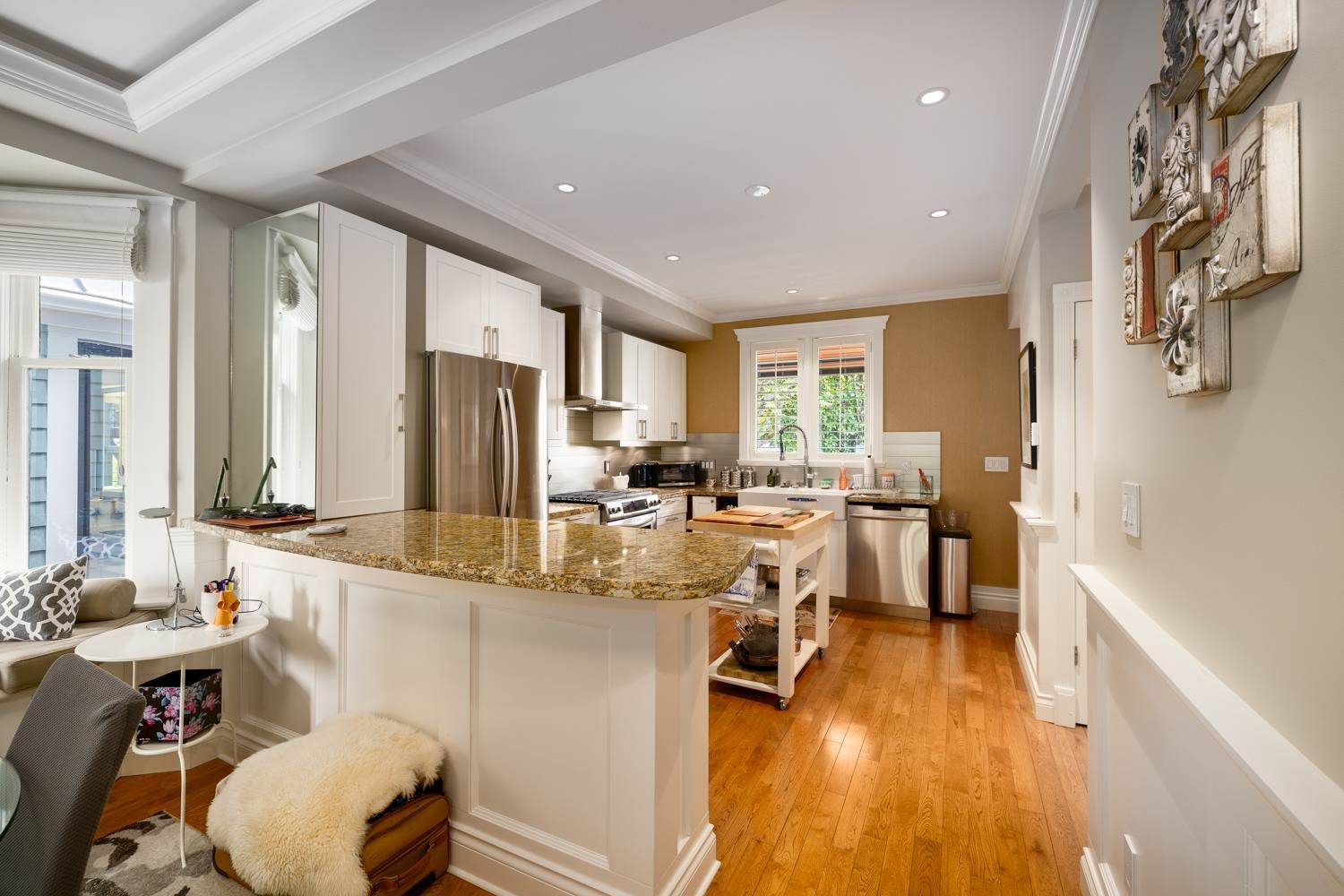 3244 1st Avenue W, Vancouver 4