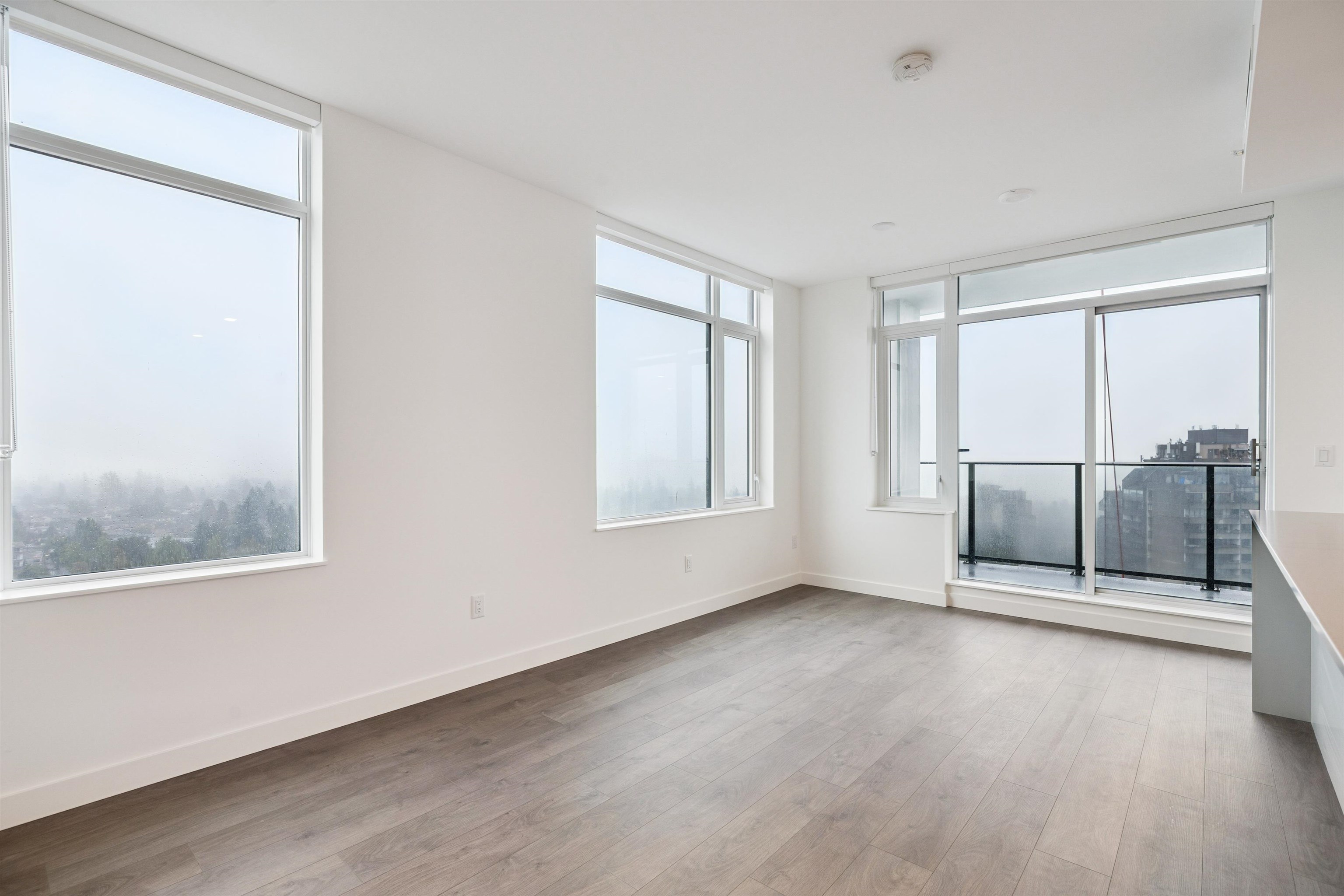 Unit 1701 - 6468 Willingdon, Burnaby 4