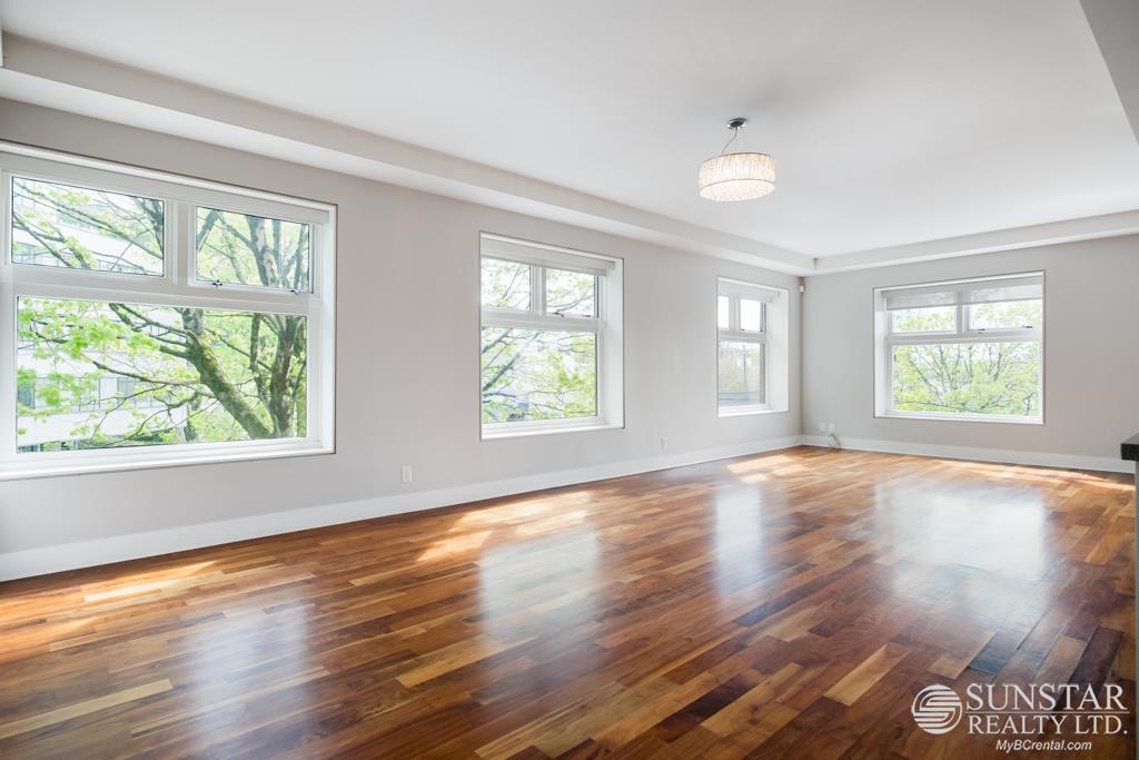 Unit 301 - 1477 15th Avenue W, Vancouver 4