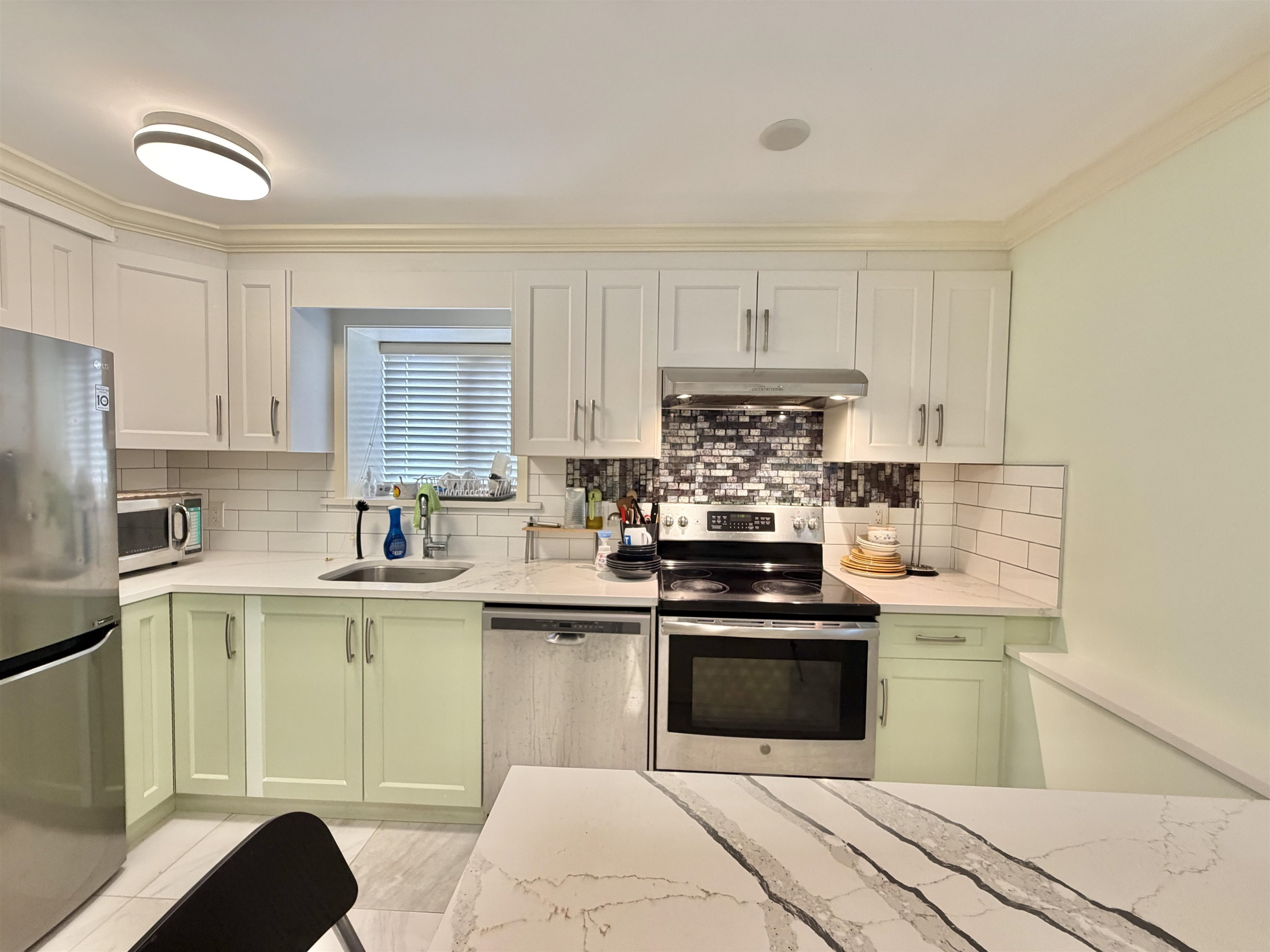 Unit LANEWAY - 582 57th Avenue E, Vancouver 2