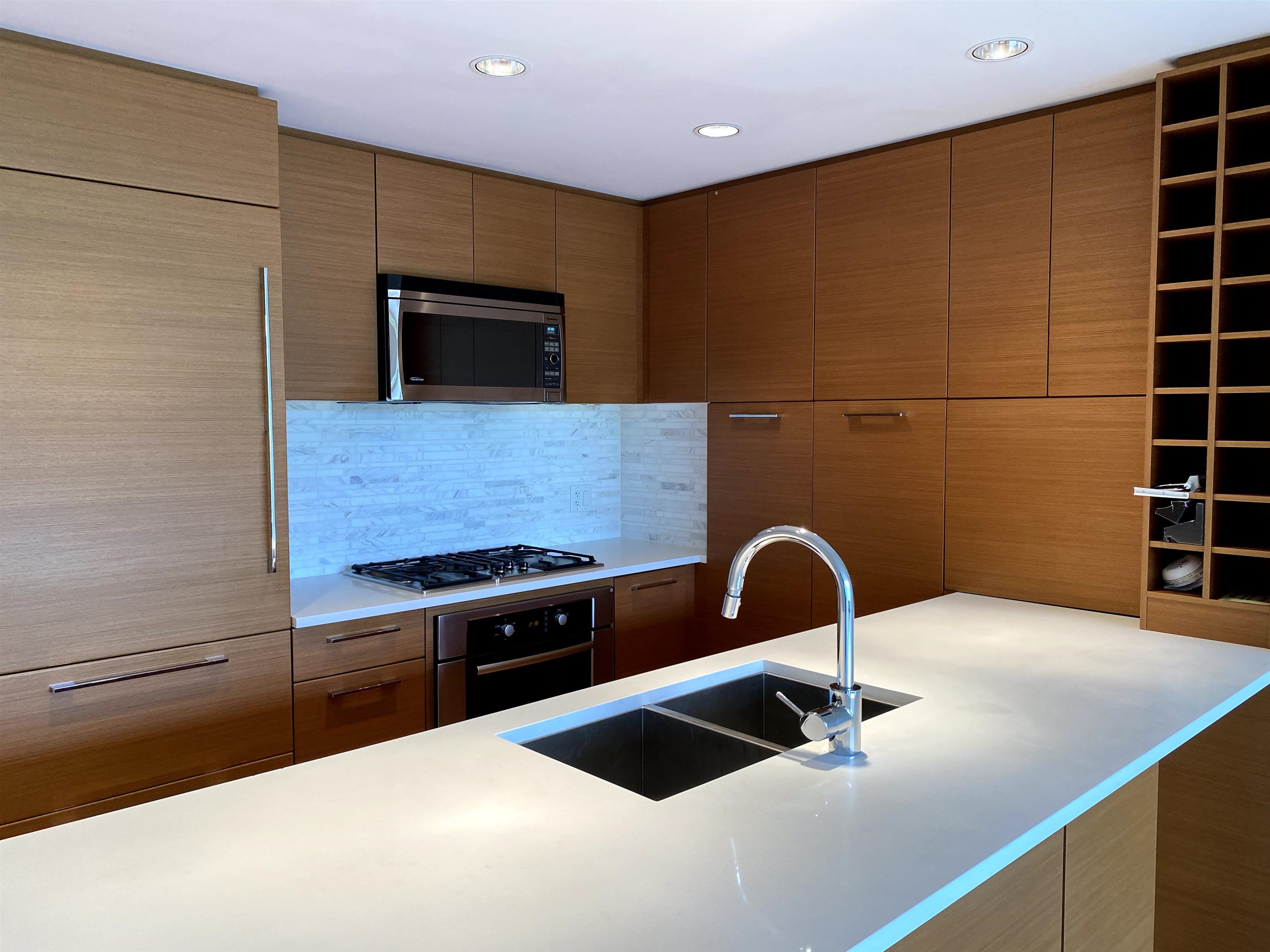 Unit 606 - 5868 Agronomy Road, Vancouver 5