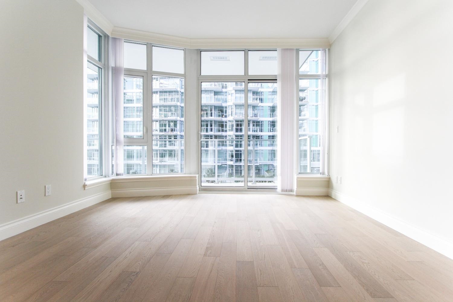 Unit 1006 - 199 Victory Ship Way, North Vancouver 4