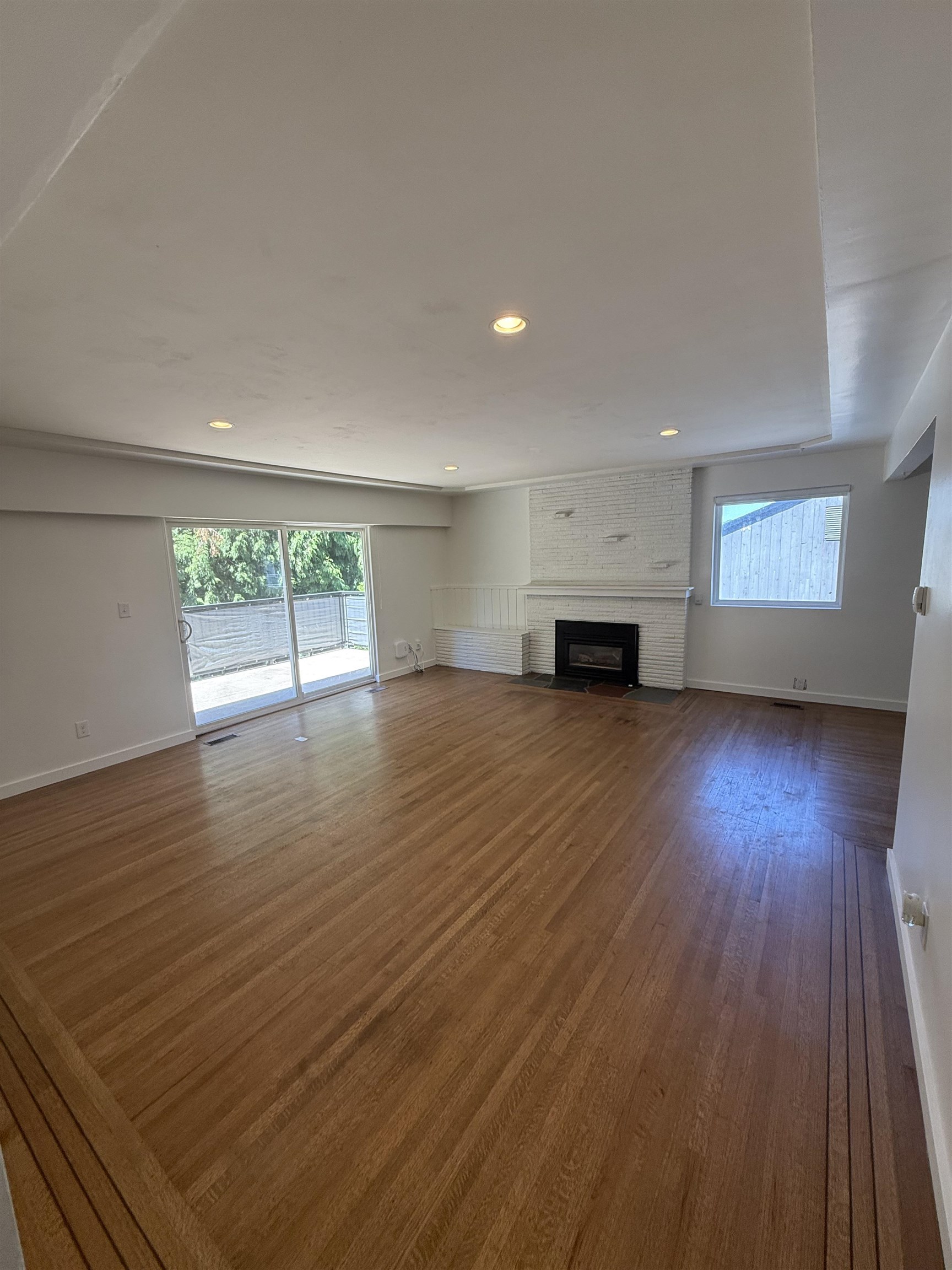 Unit Upper - 9655 Townline Diversion, Surrey 3
