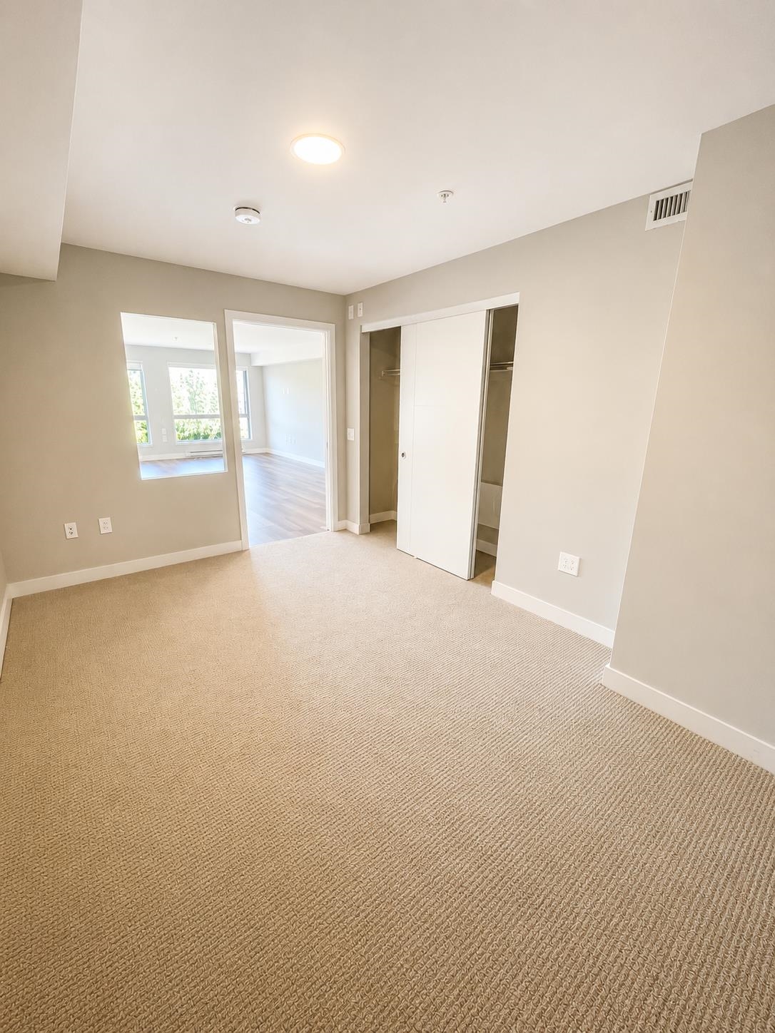 Unit 415 - 408 East Columbia, New Westminster 3