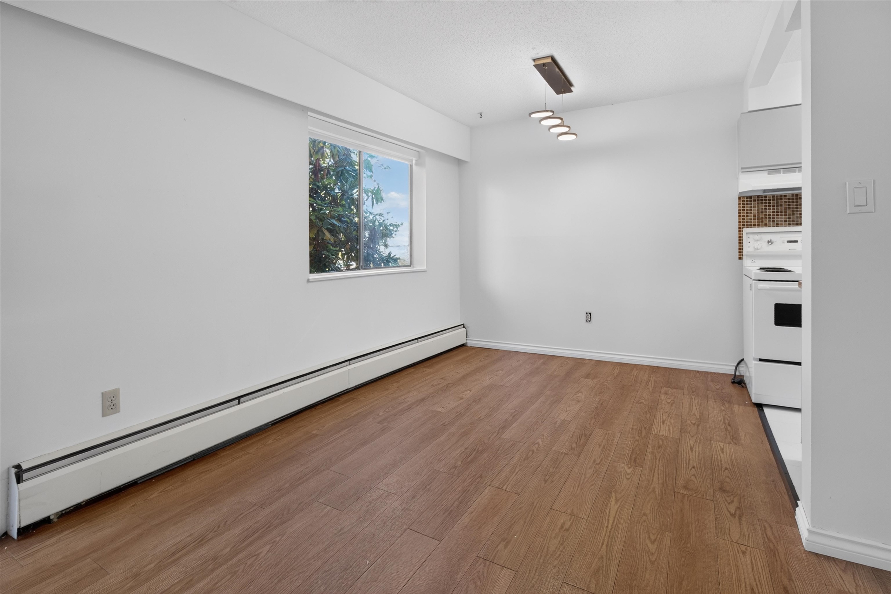 Unit 107 - 5127 Irving Street, Burnaby 5