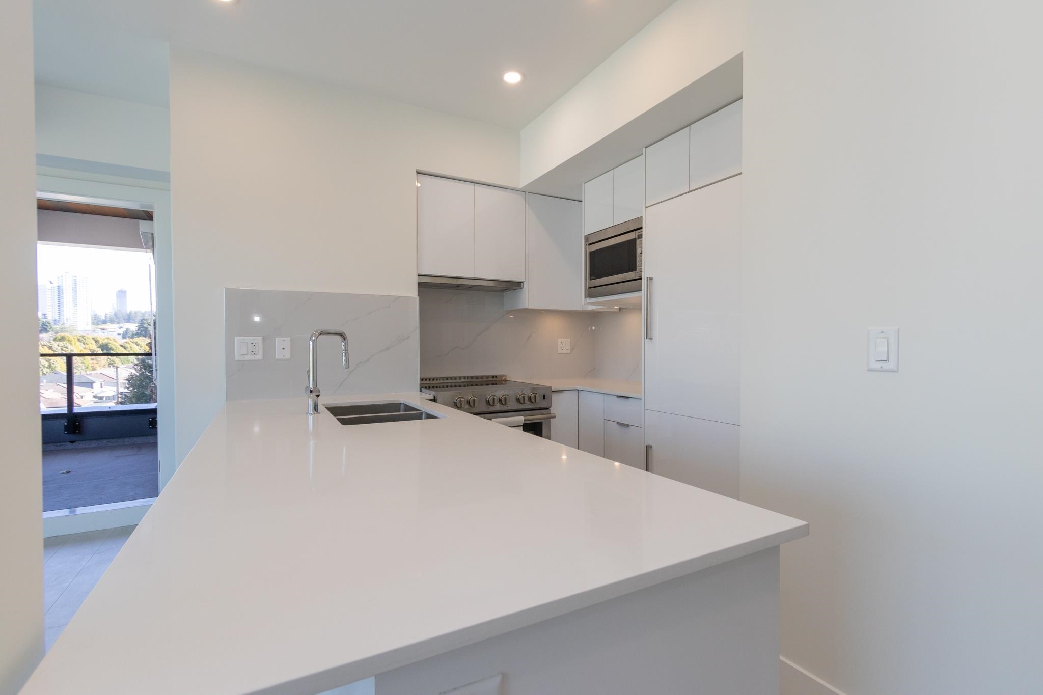 5399 Joyce, Vancouver 5