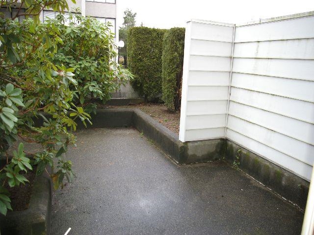 Unit 113 - 707 8 Street, New Westminster 3