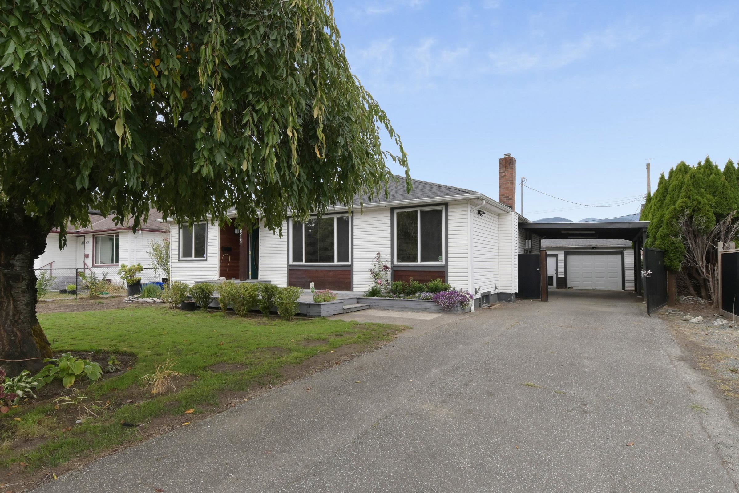 Unit Upper House - 46515 Portage Avenue, Chilliwack 2