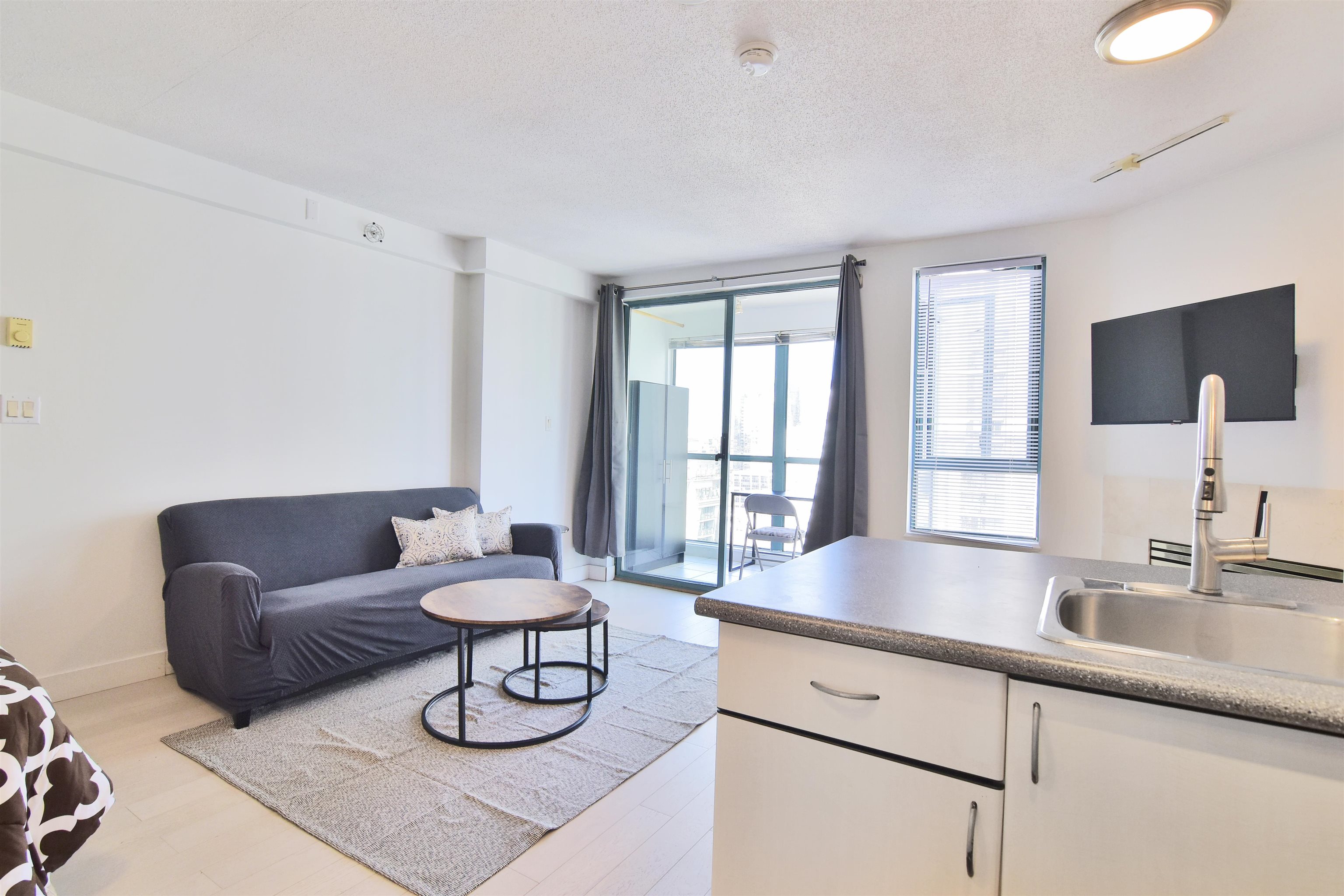 Unit 2801 - 939 Homer Street, Vancouver 3