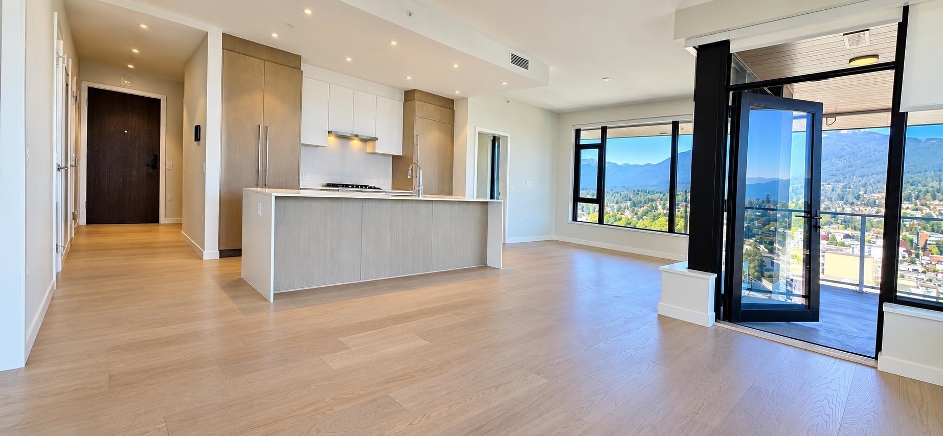 Unit 2103 - 128 15th Street W, North Vancouver 4