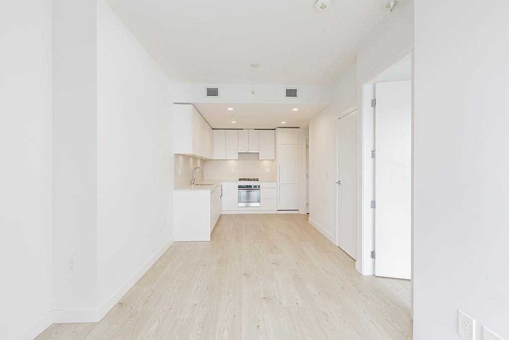 Unit 5xx - 2181 Madison Avenue, Burnaby 3