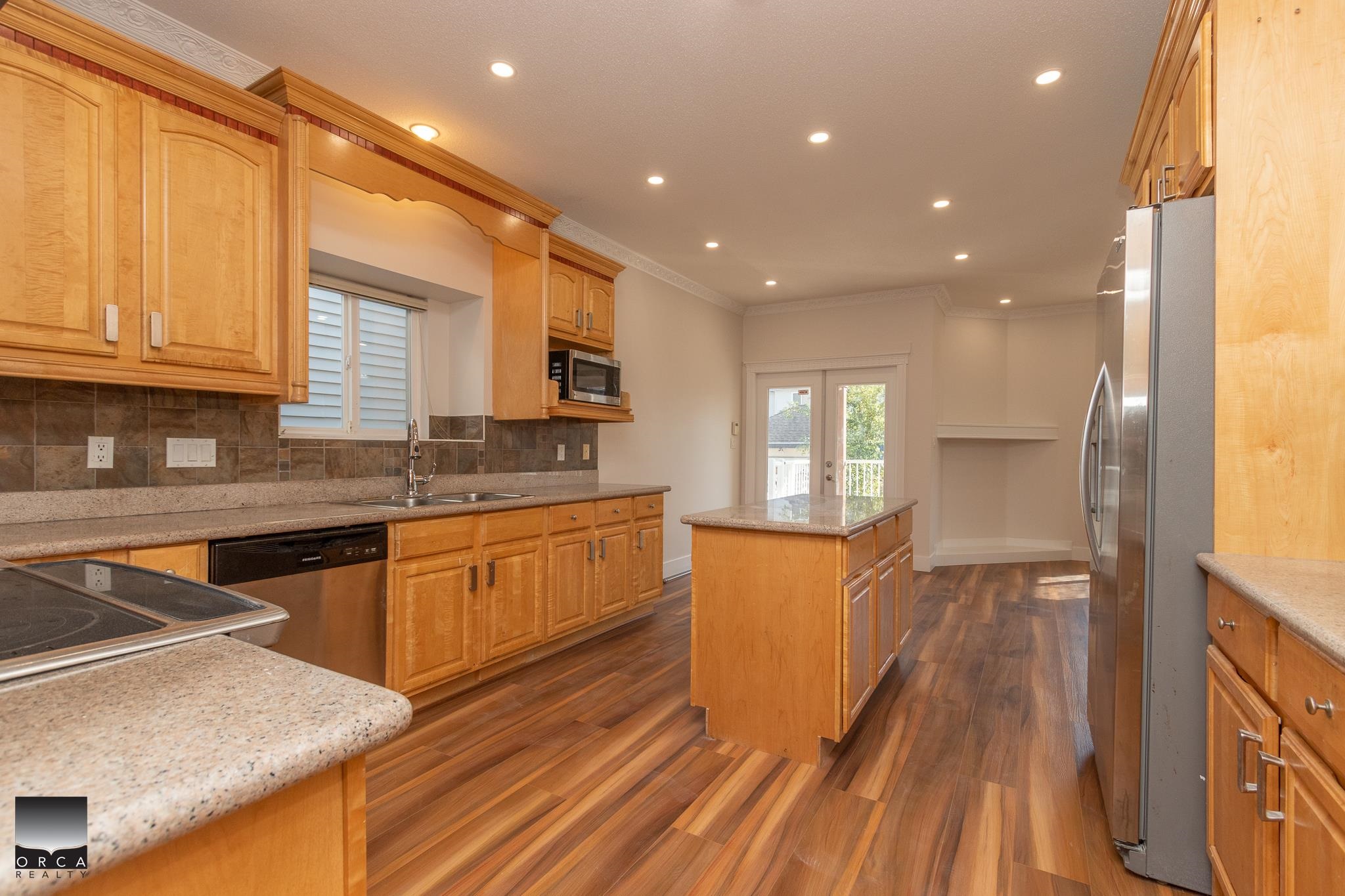Unit upper level - 19130 69a Avenue, Surrey 5